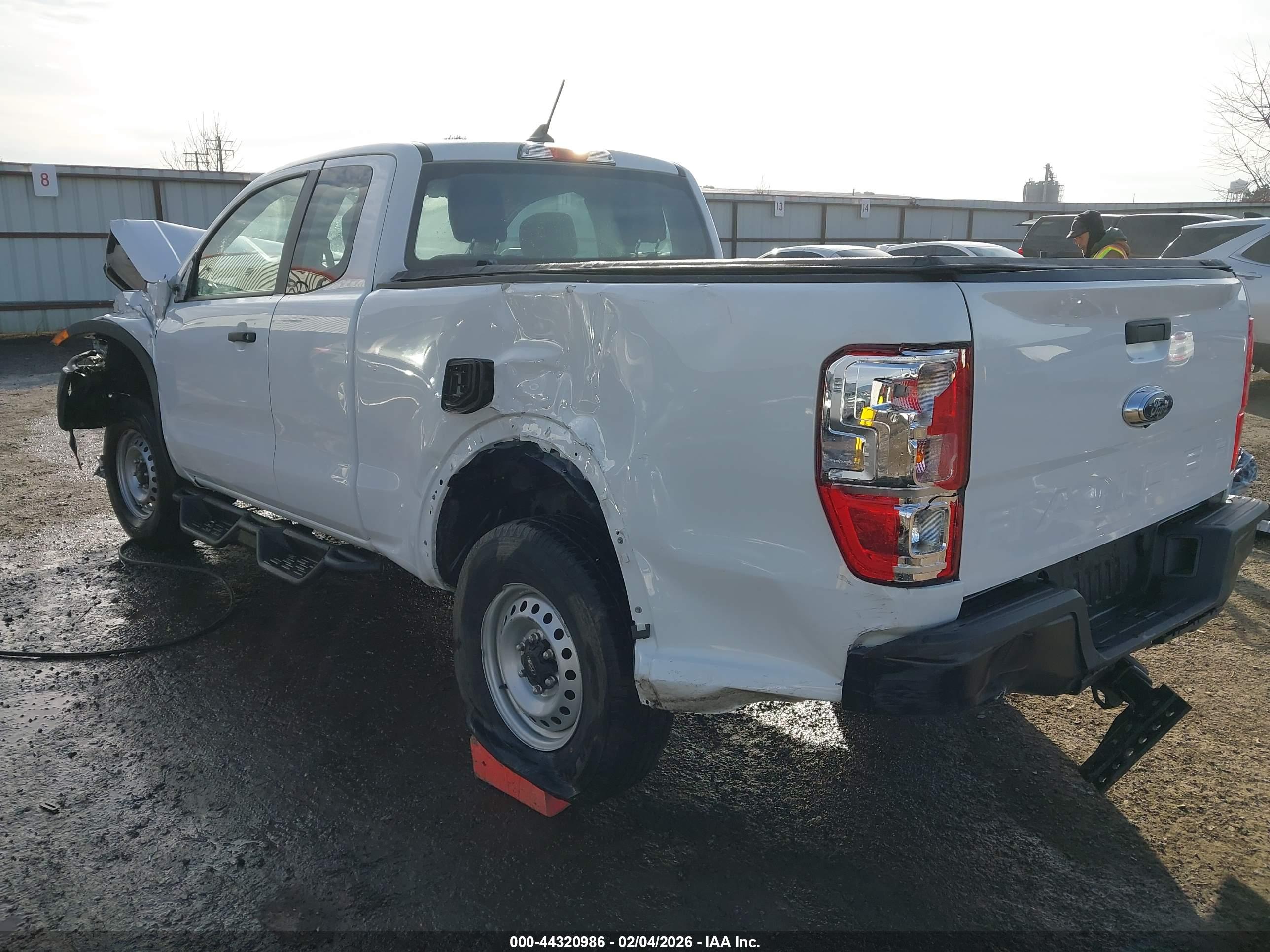 FORD RANGER image 3