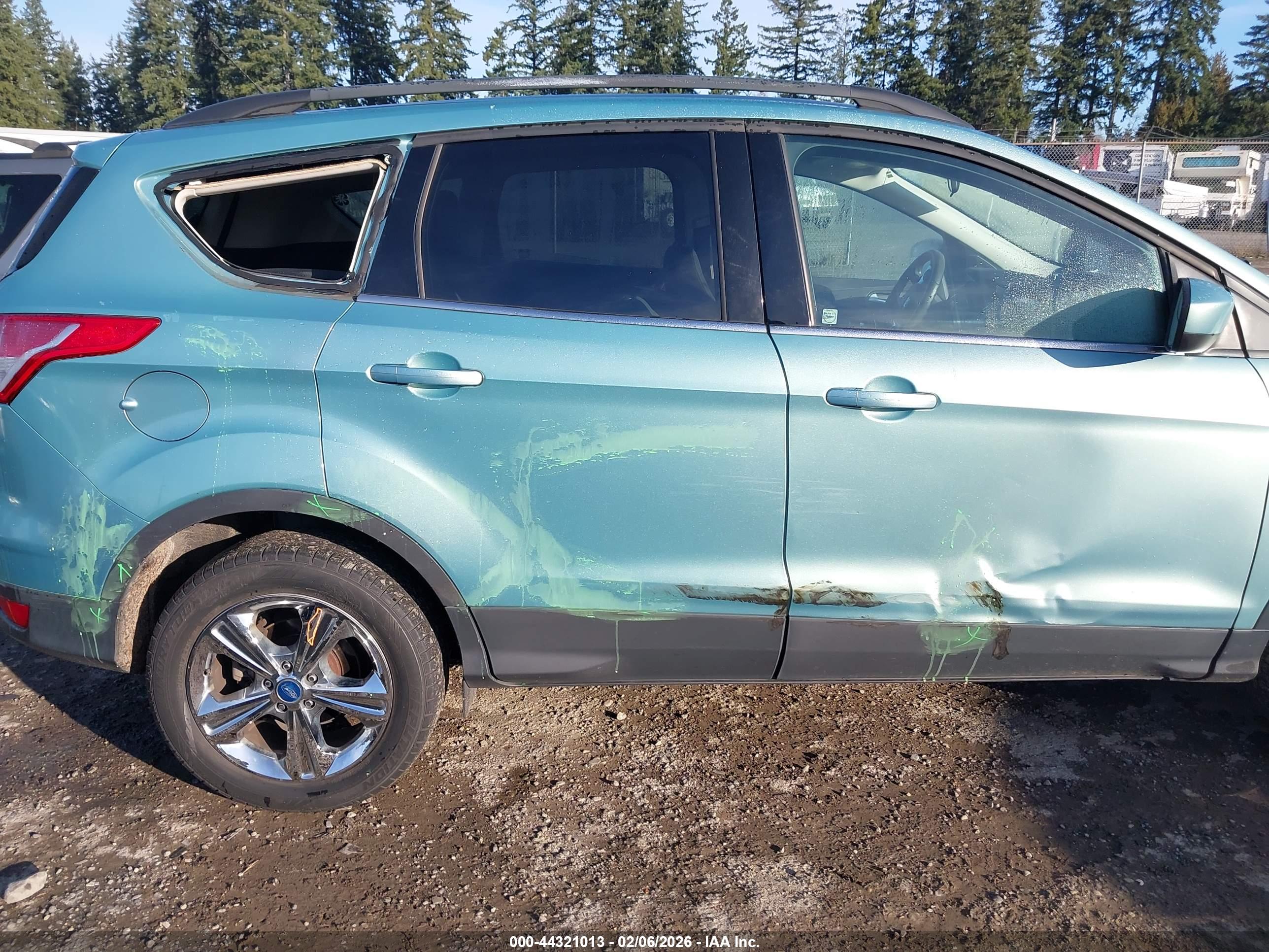 FORD ESCAPE image 6