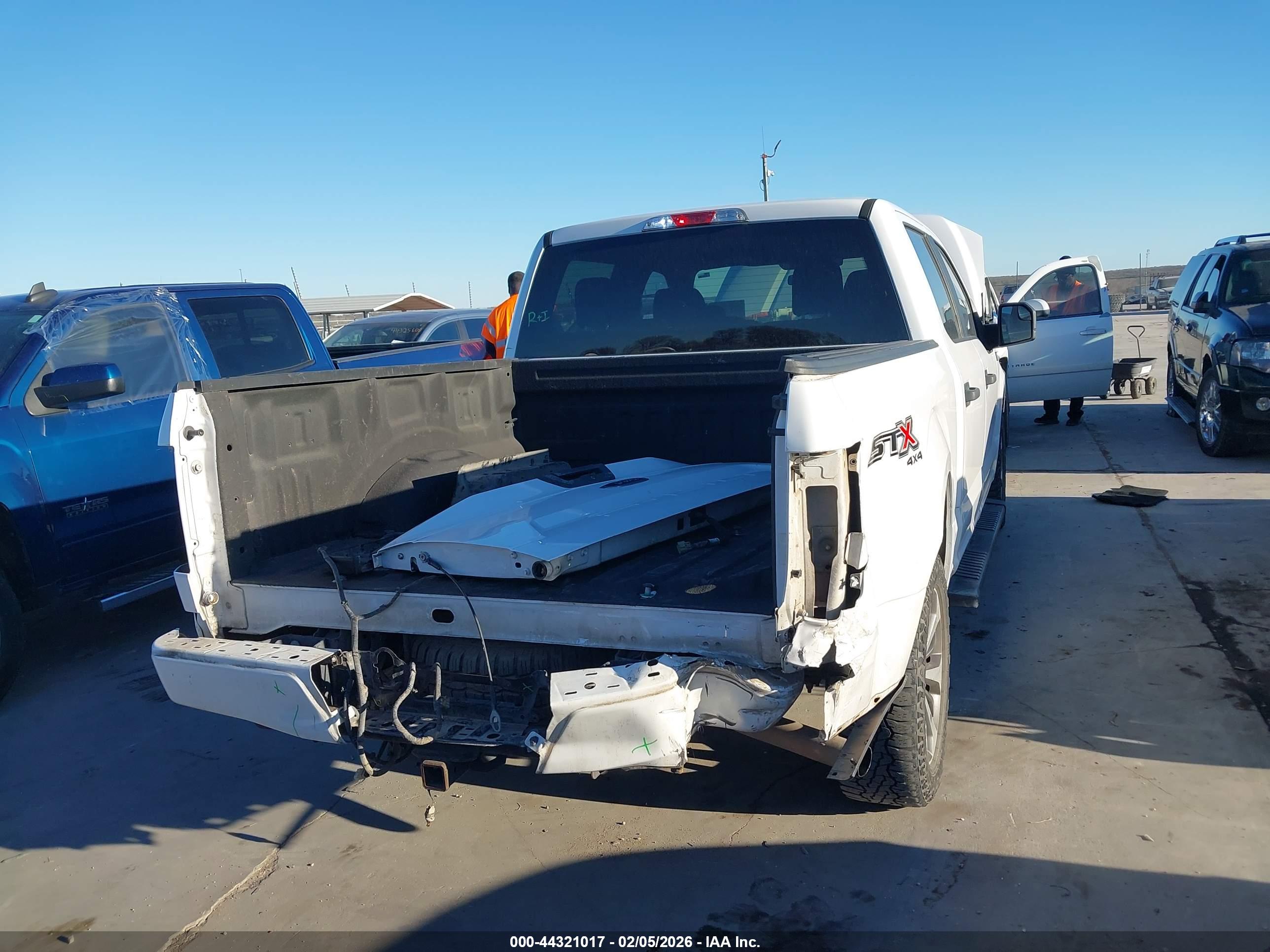 FORD F-150 image 6