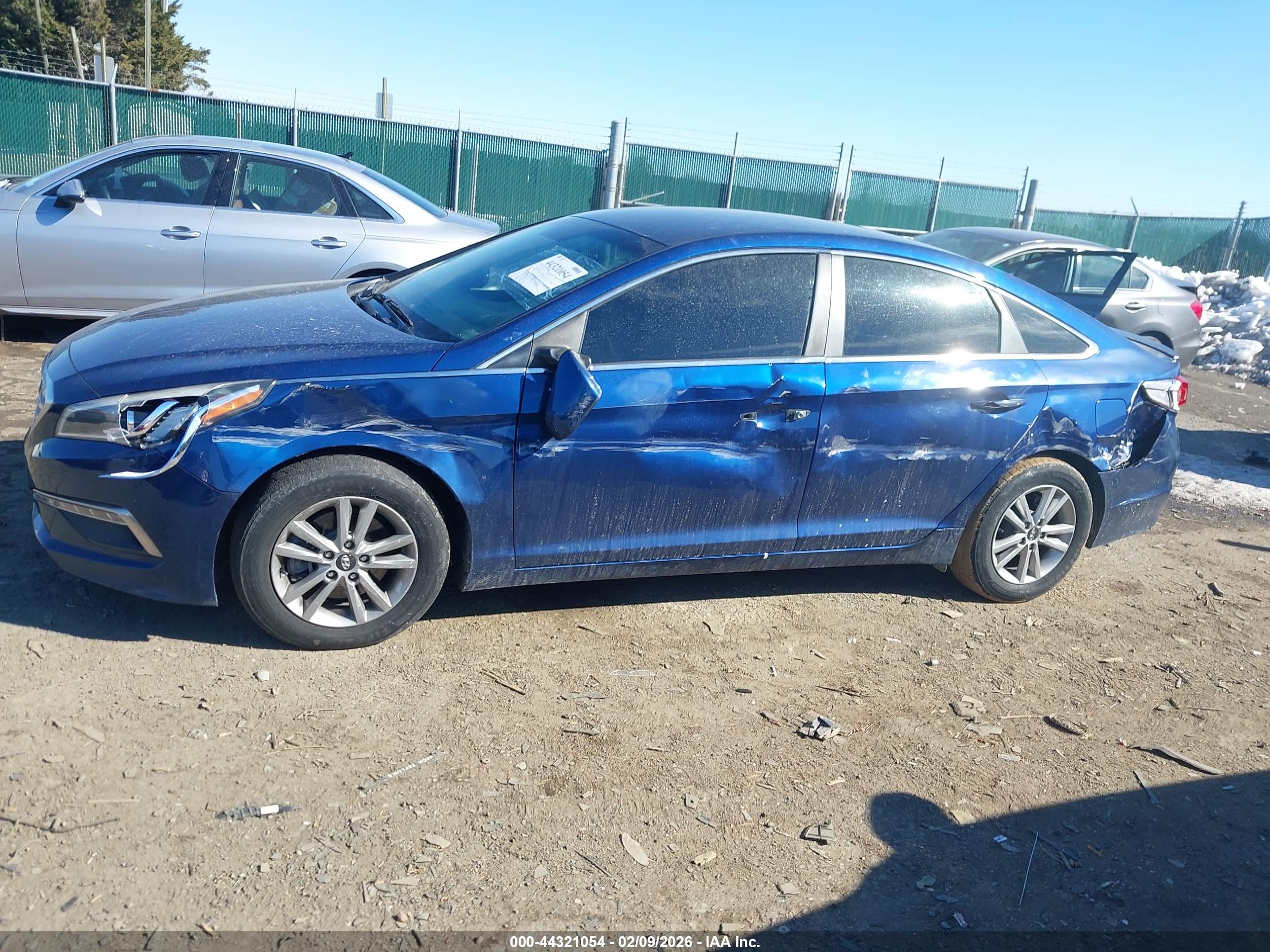 HYUNDAI SONATA image 6