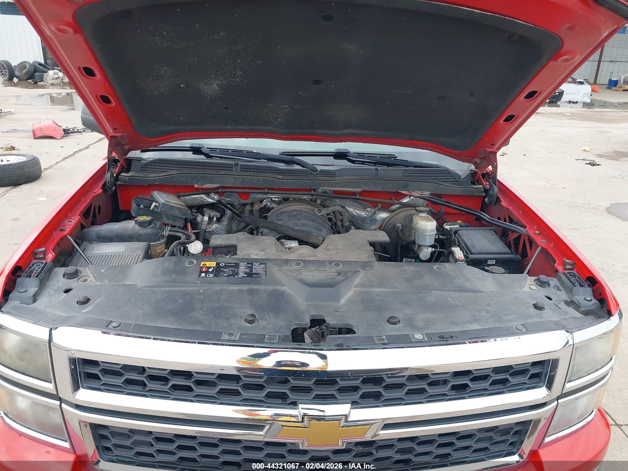 CHEVROLET SILVERADO image 10