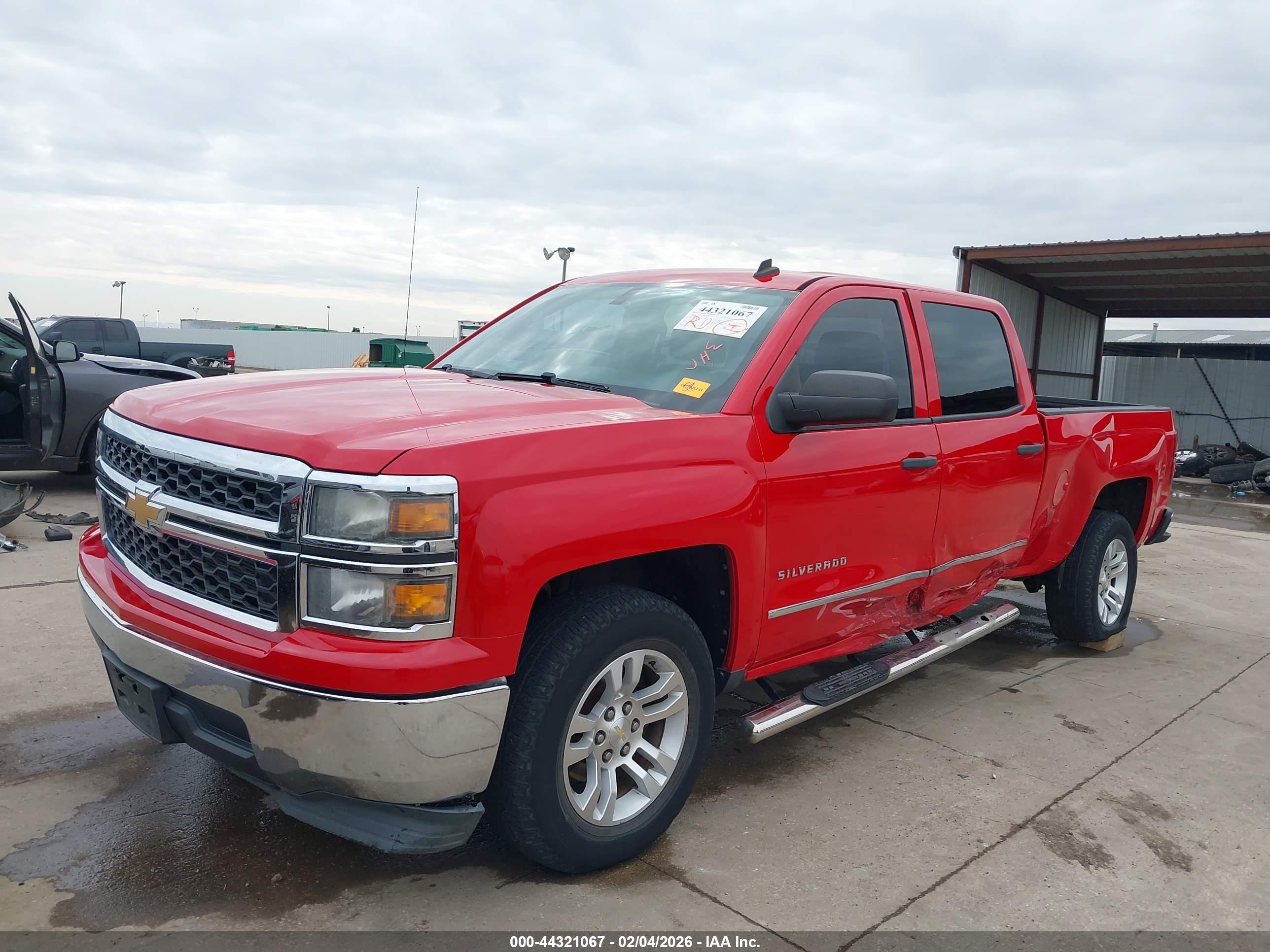 CHEVROLET SILVERADO image 2