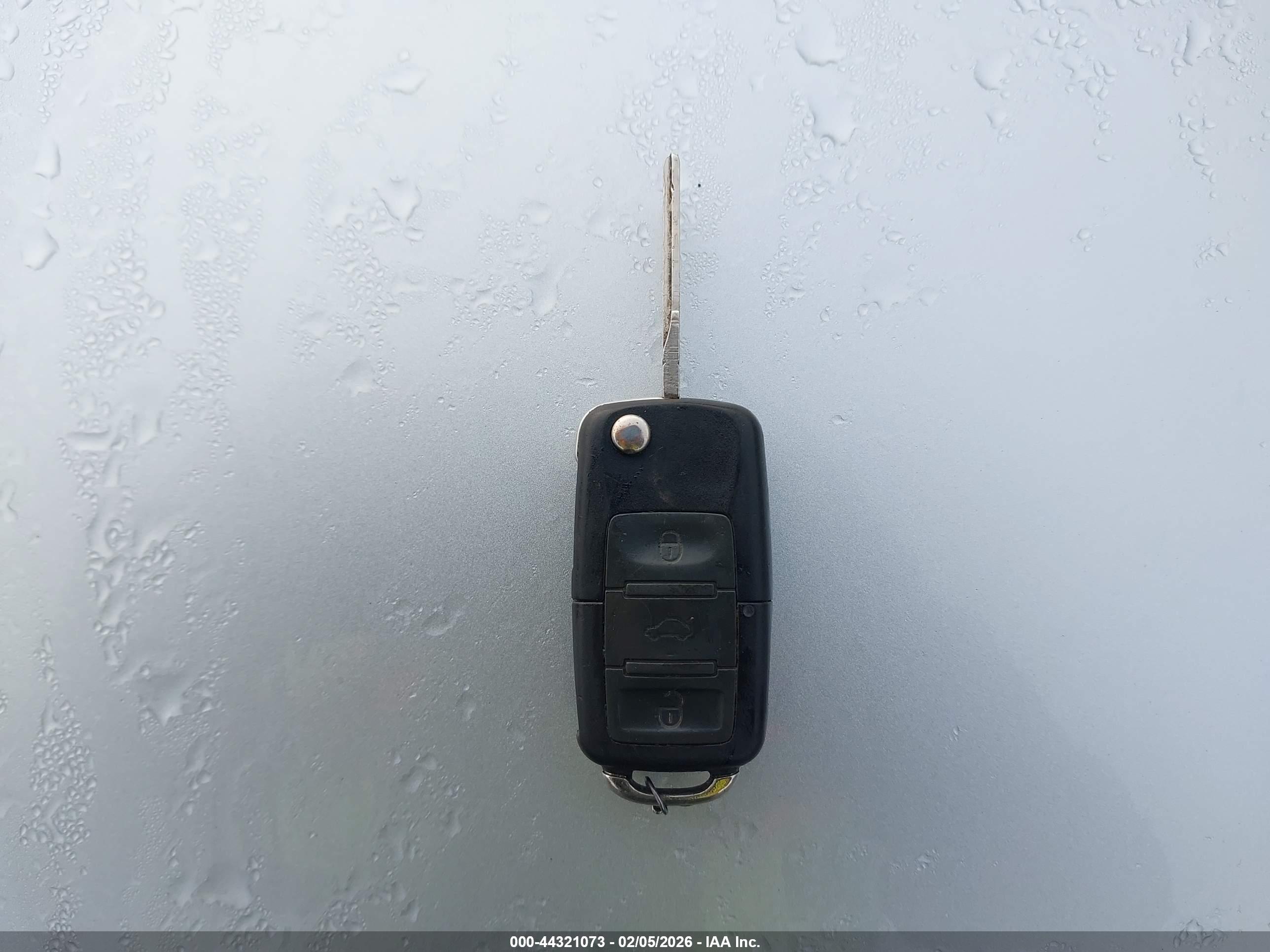 VOLKSWAGEN NEW image 11