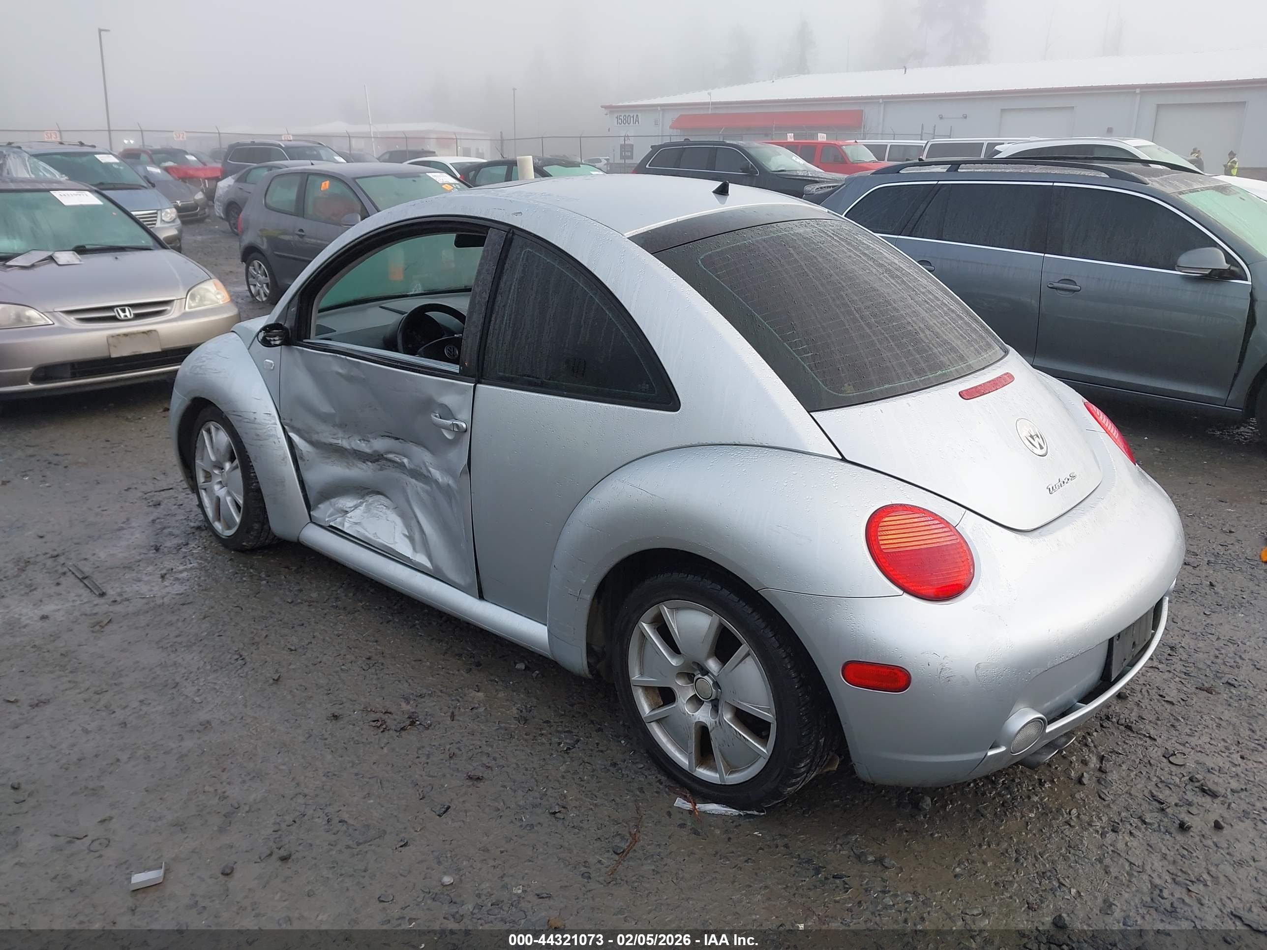 VOLKSWAGEN NEW image 3