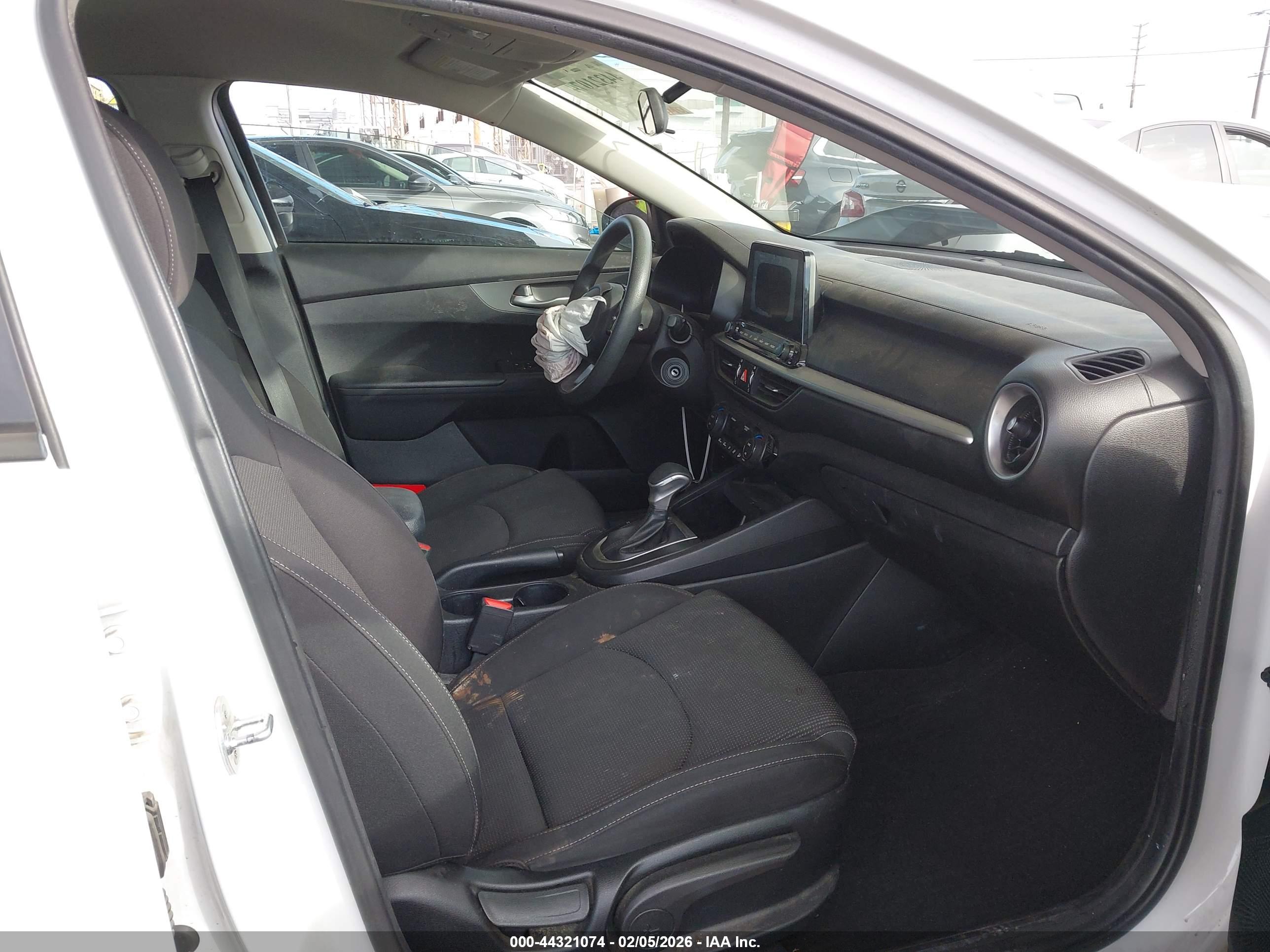 KIA FORTE image 5