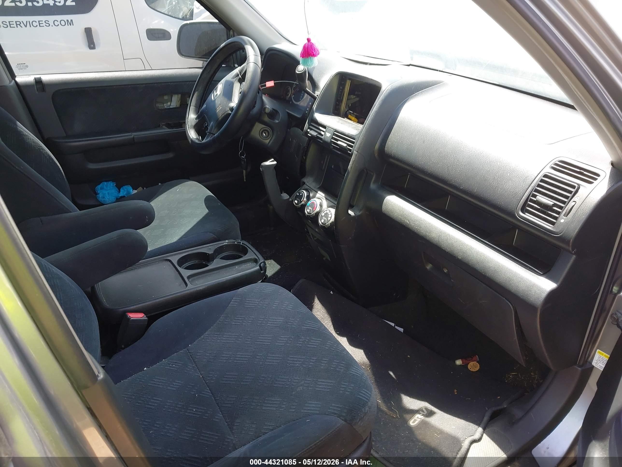 HONDA CR-V image 5