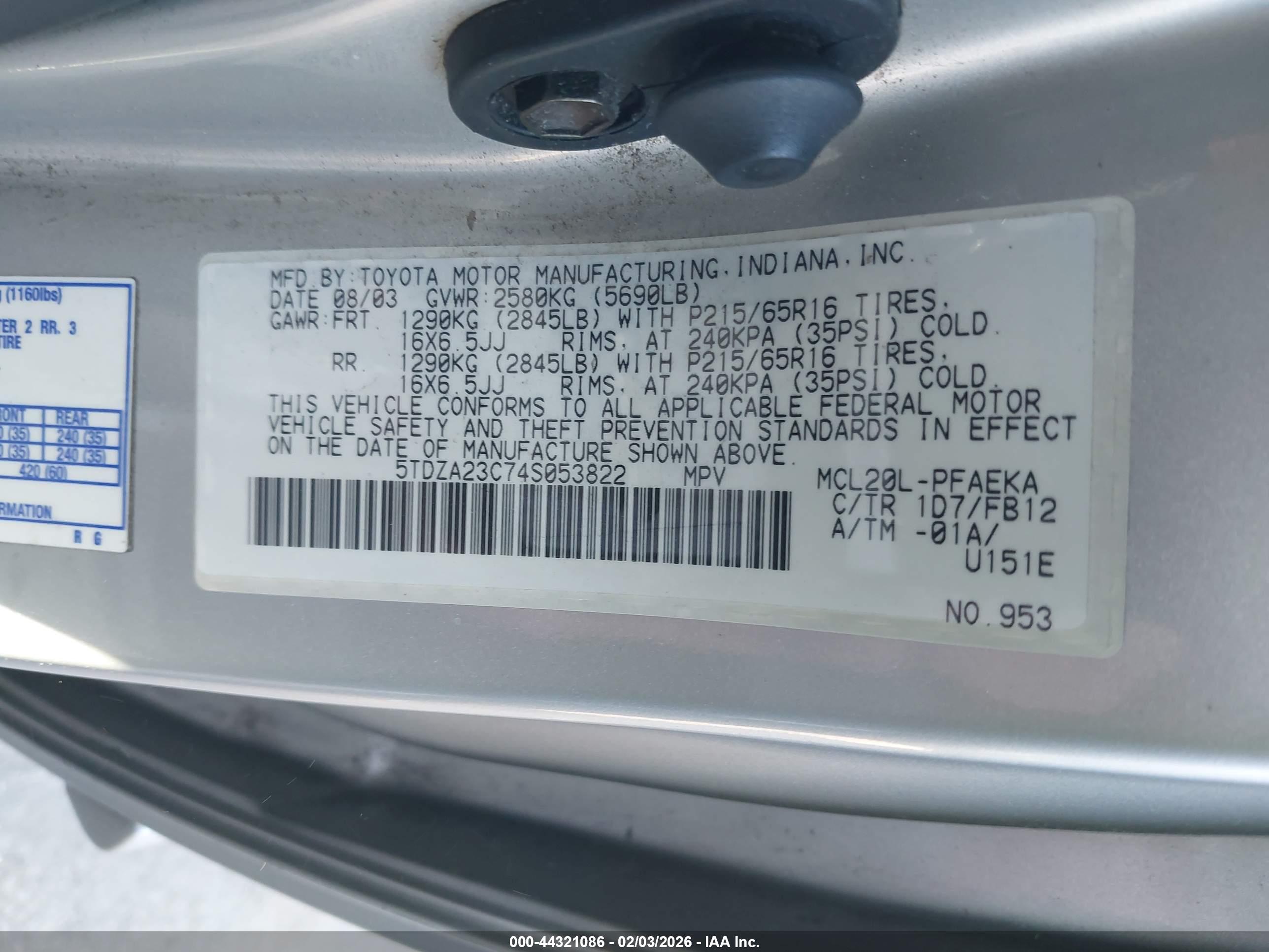 TOYOTA SIENNA image 9