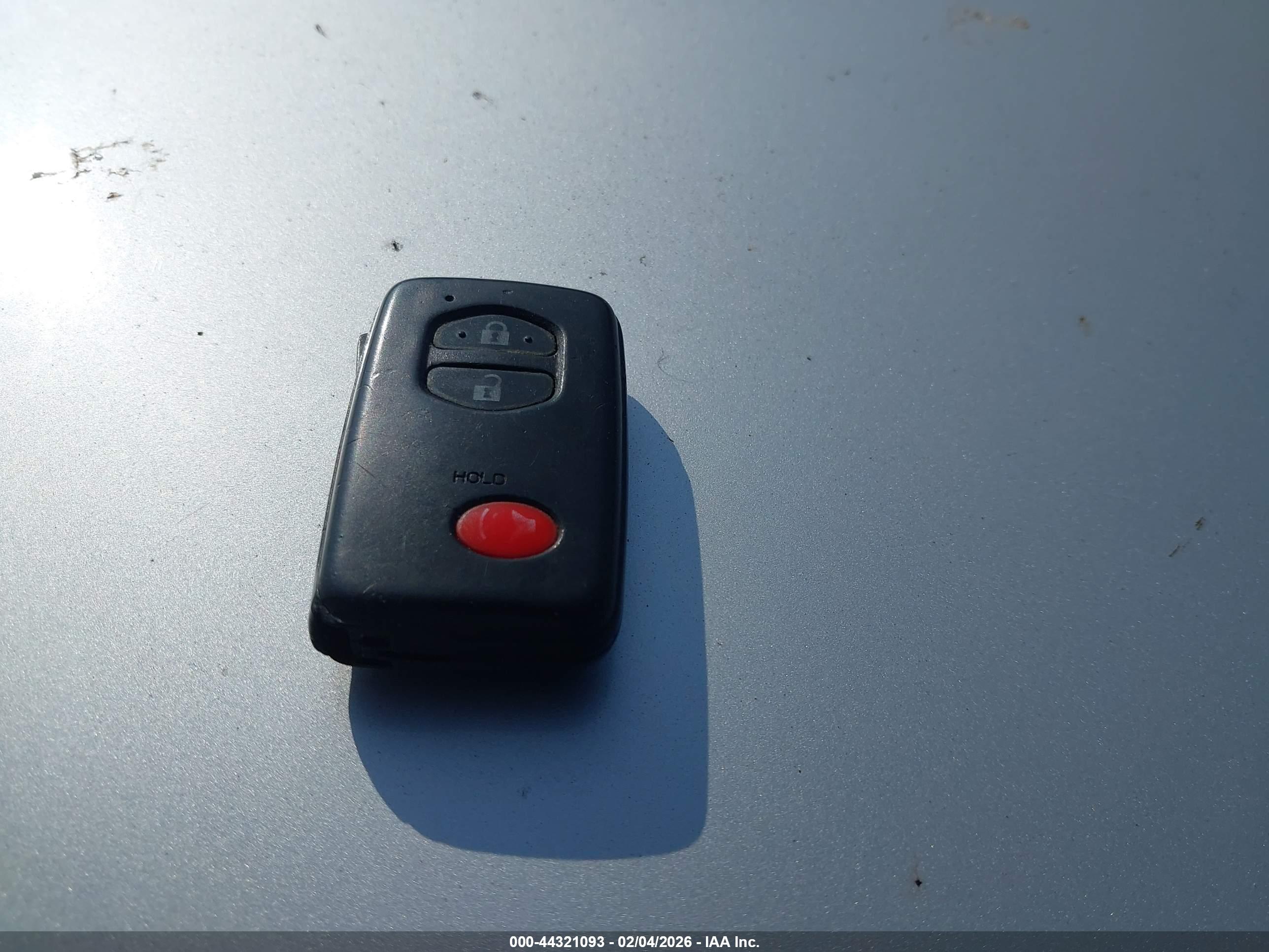 TOYOTA PRIUS image 11