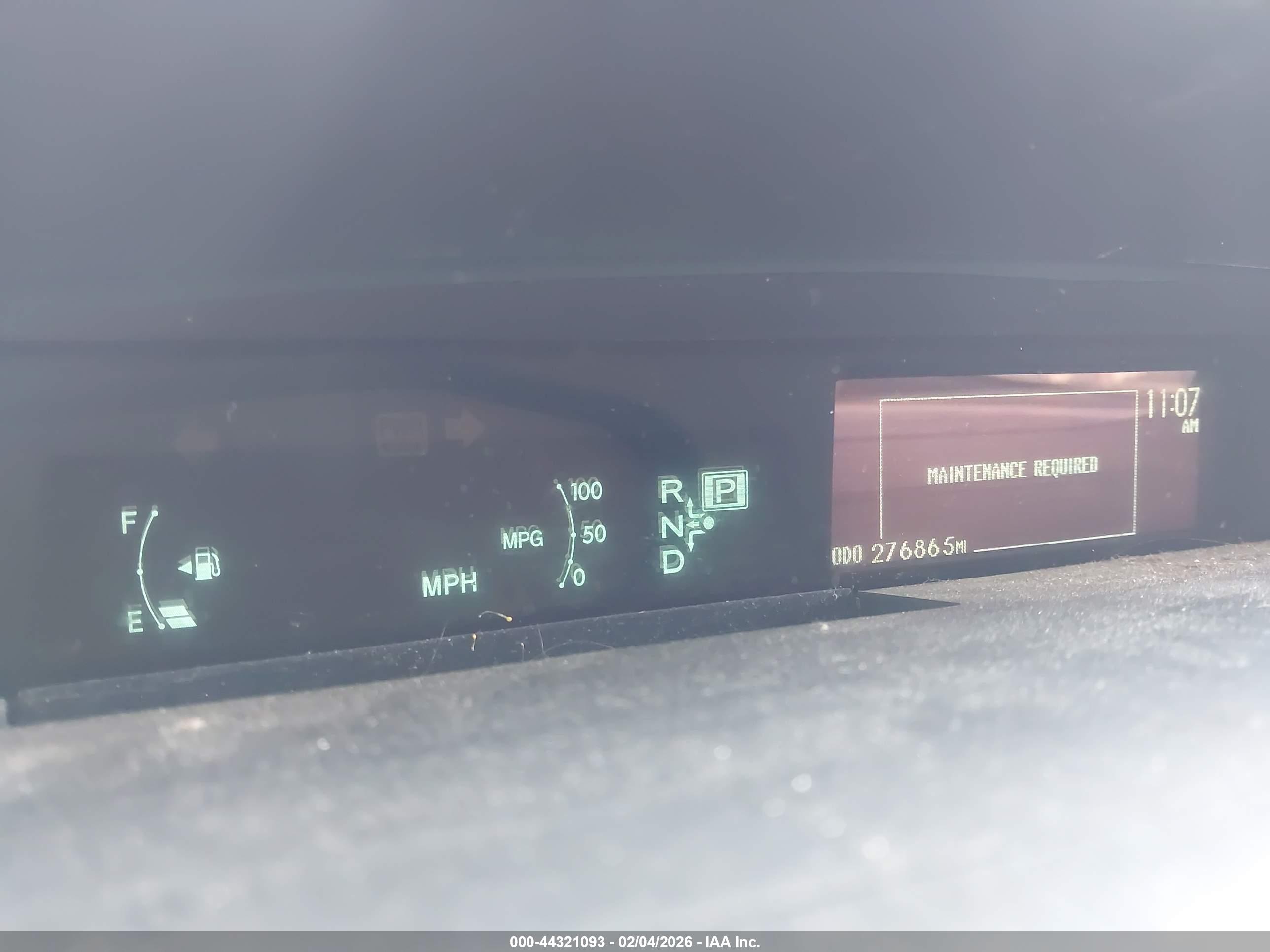 TOYOTA PRIUS image 7