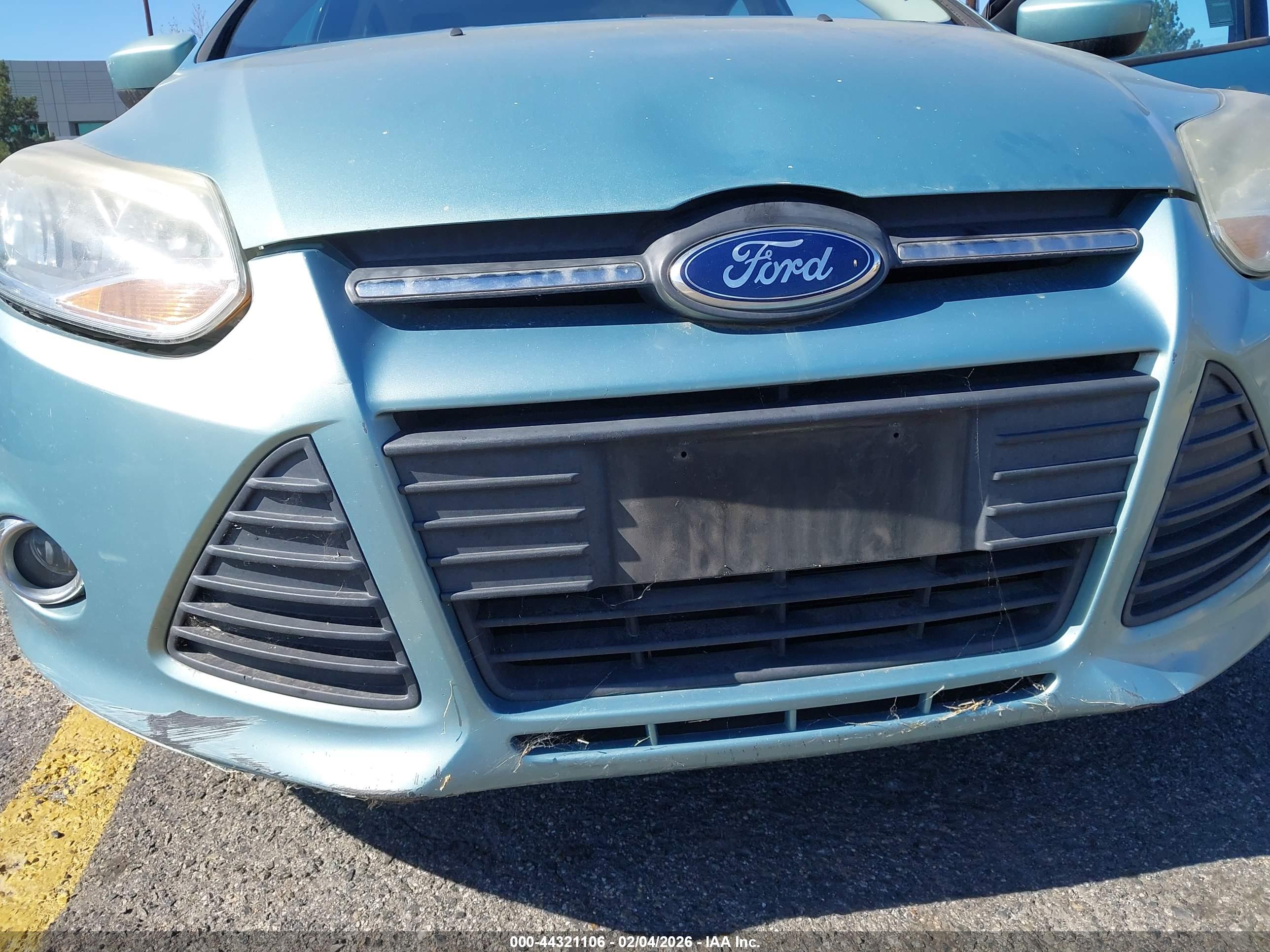 FORD FOCUS image 6
