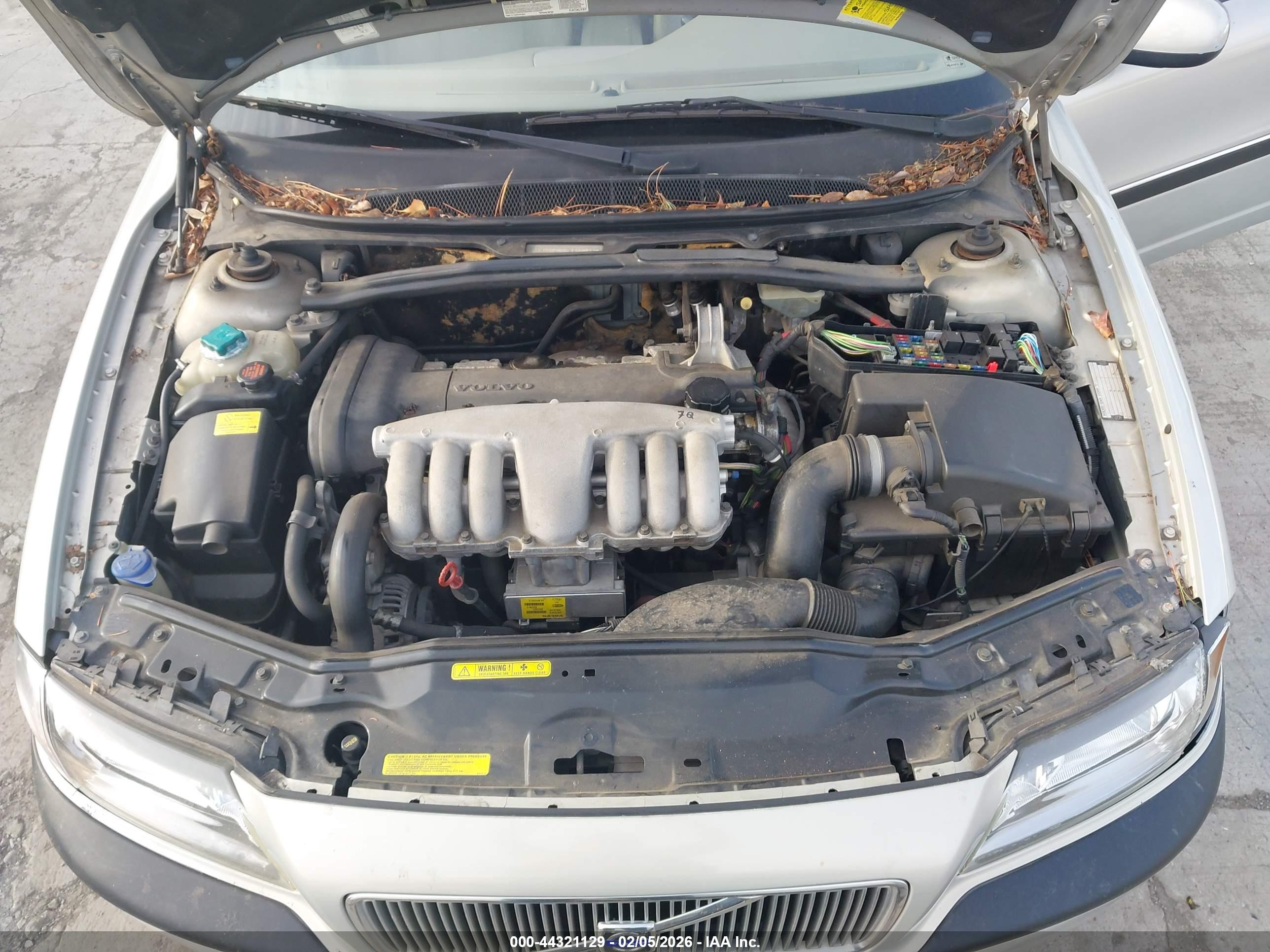 VOLVO S80 image 10