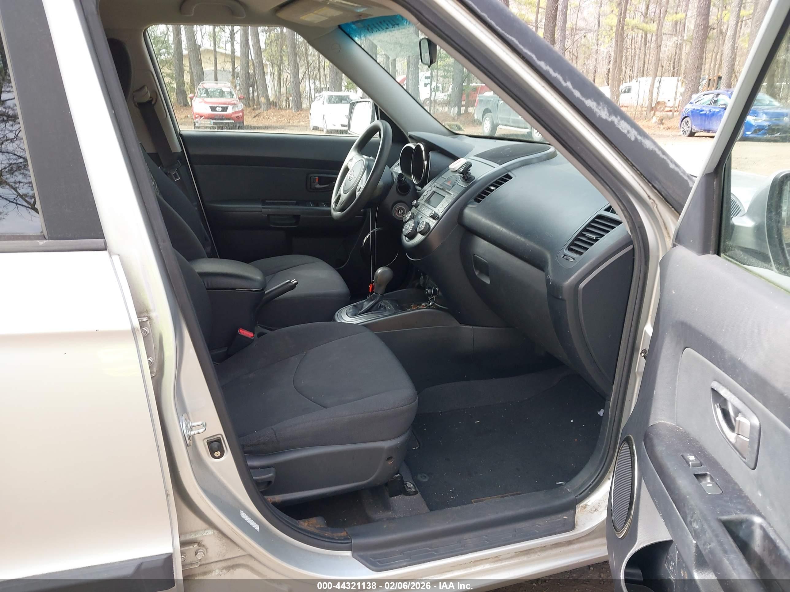 KIA SOUL image 5