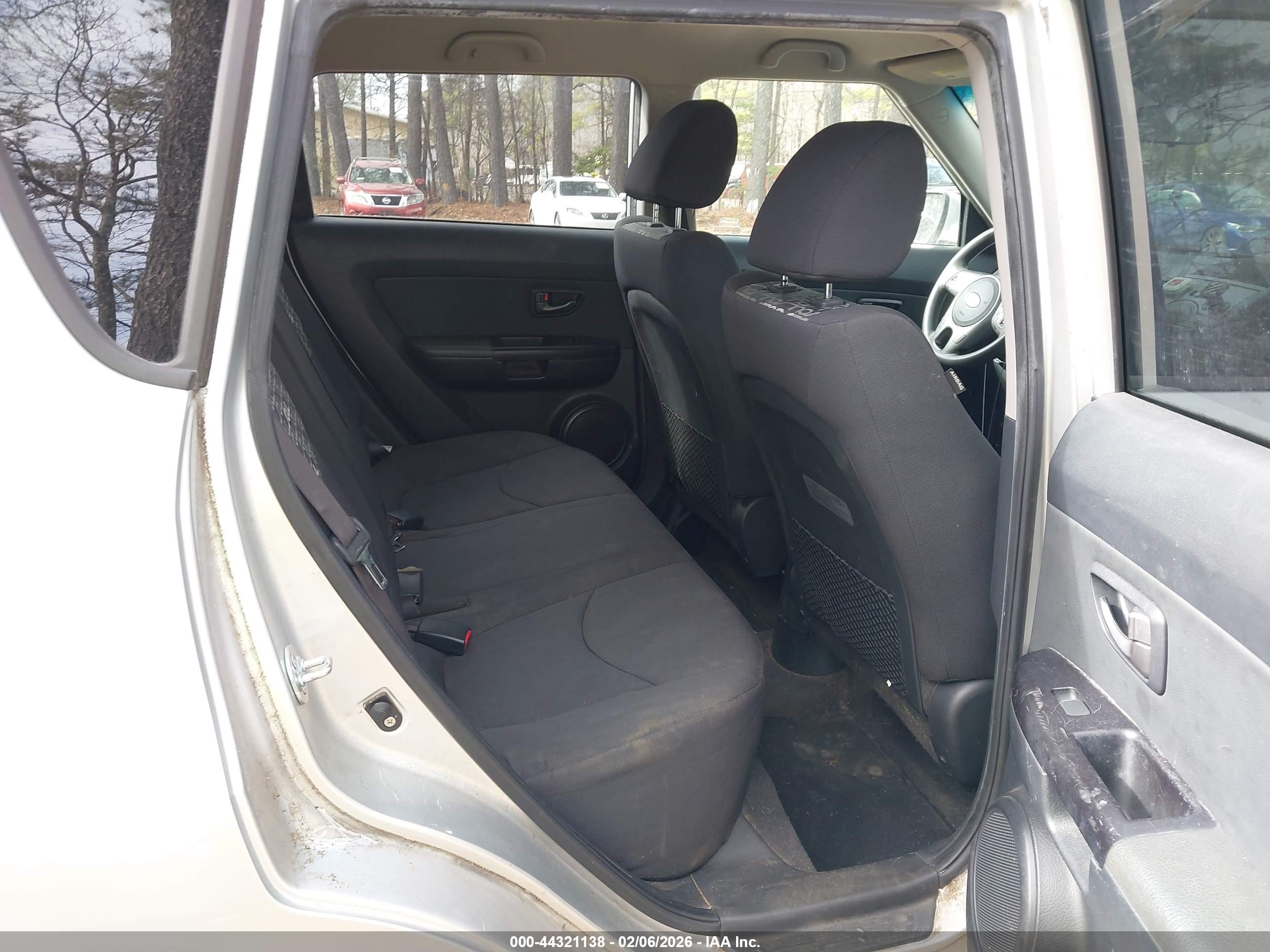 KIA SOUL image 8
