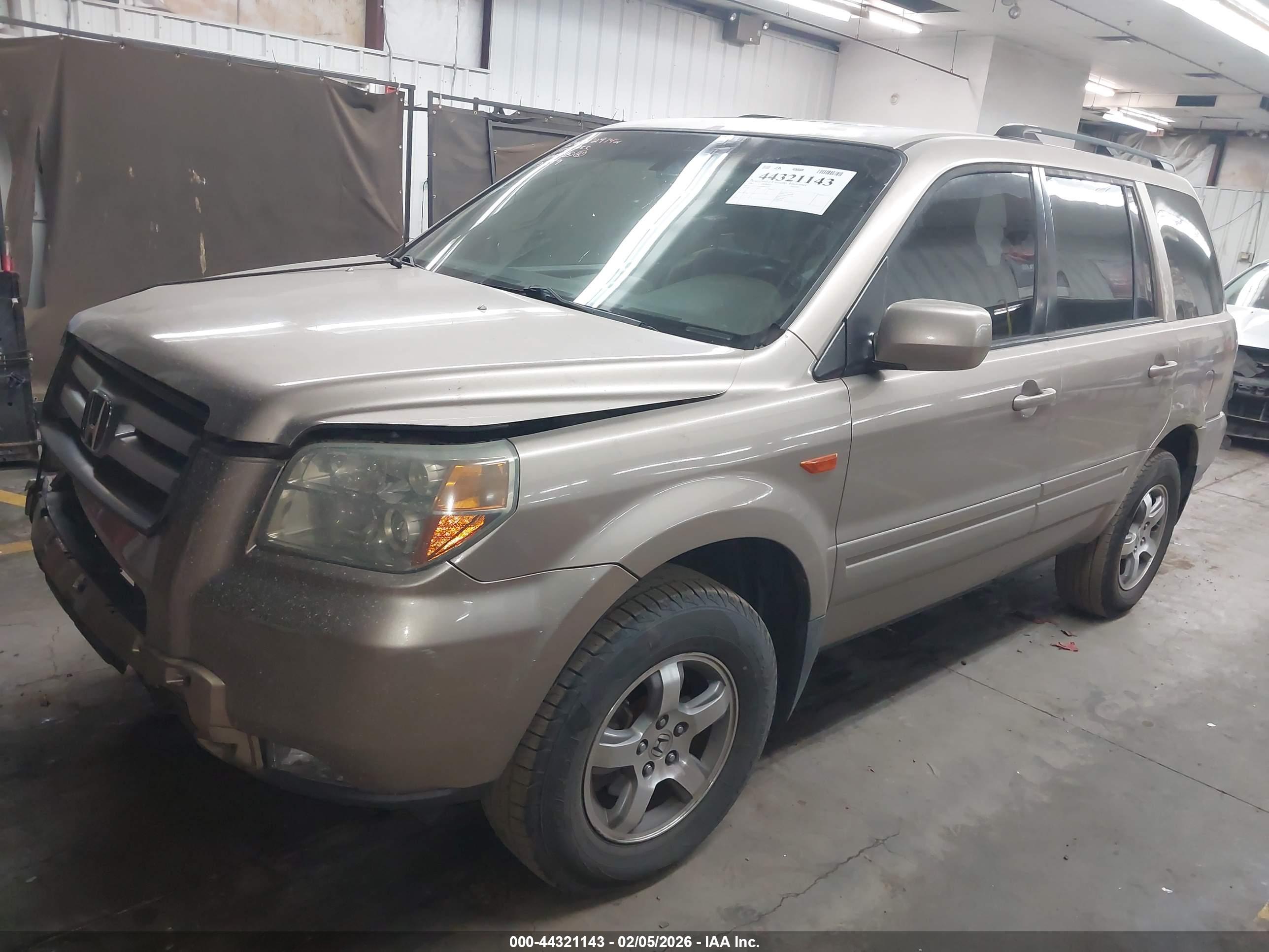 HONDA PILOT image 2