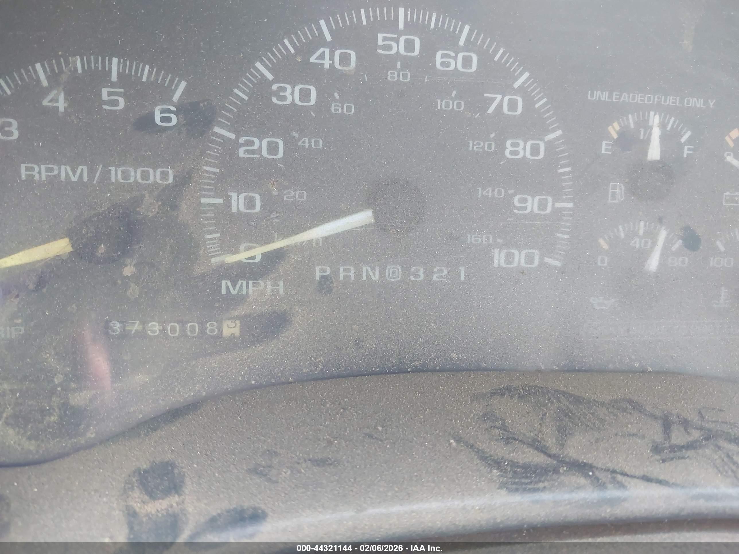 CHEVROLET C1500 image 7