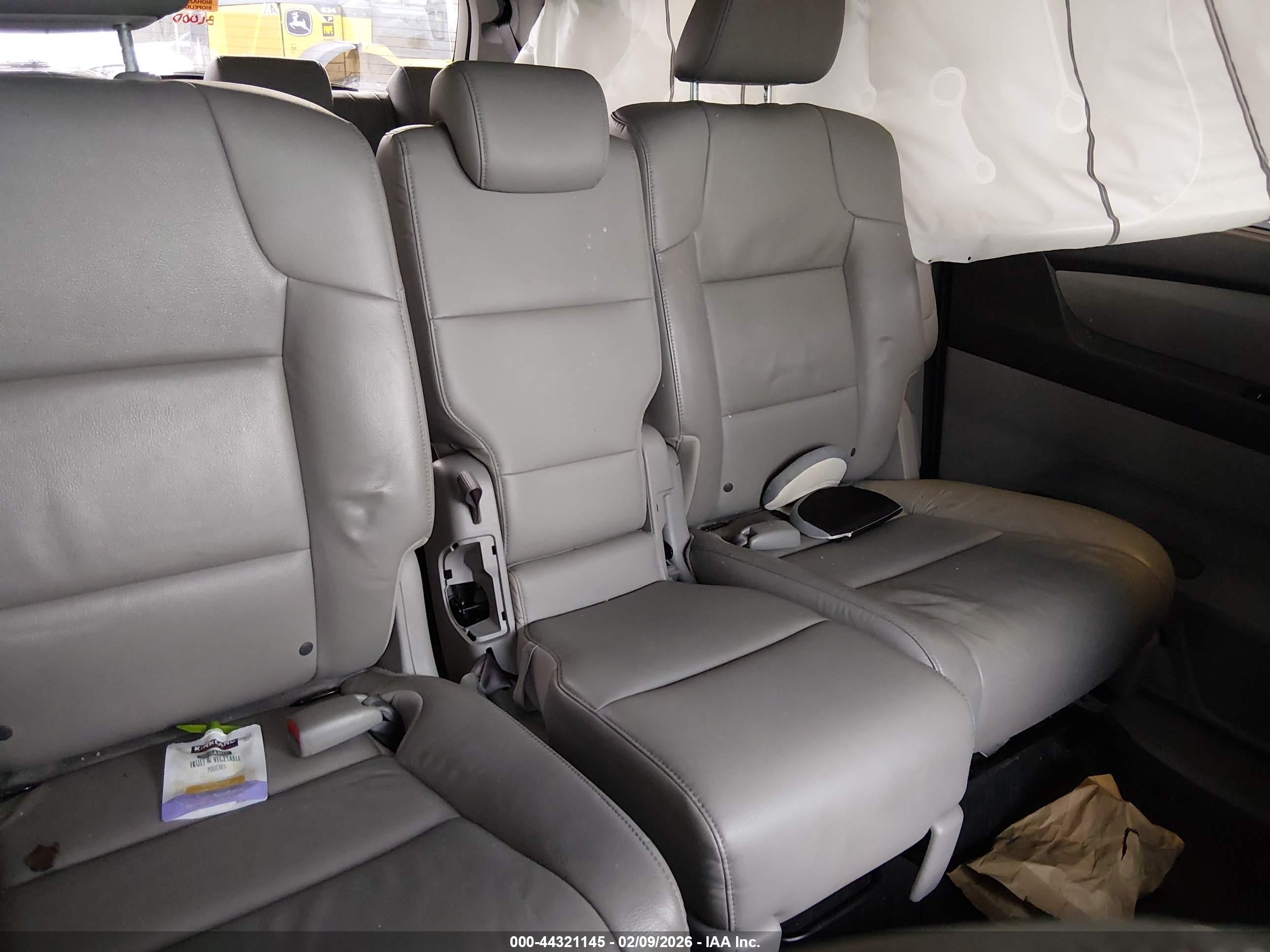 HONDA ODYSSEY image 8