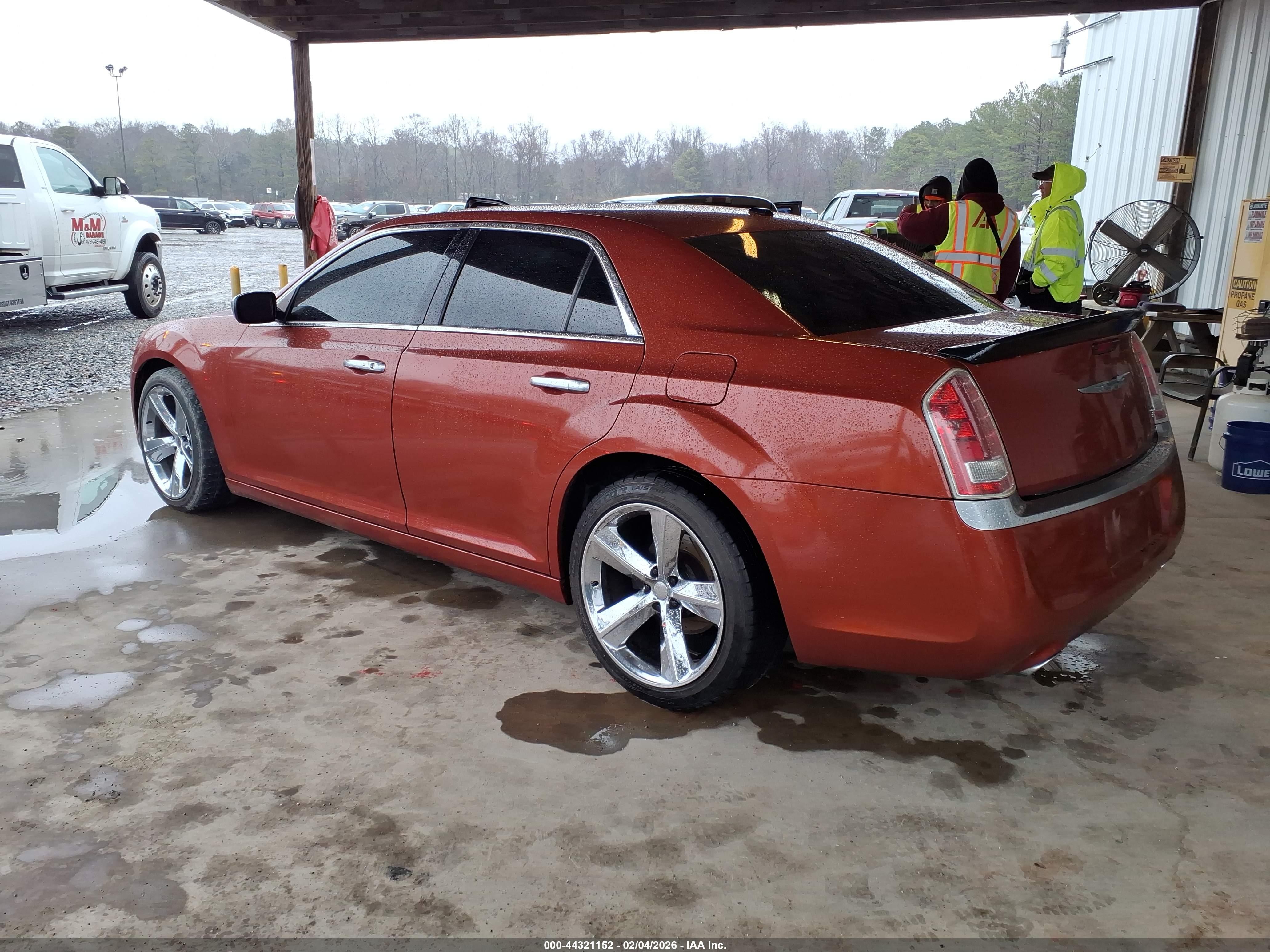 CHRYSLER 300 image 3