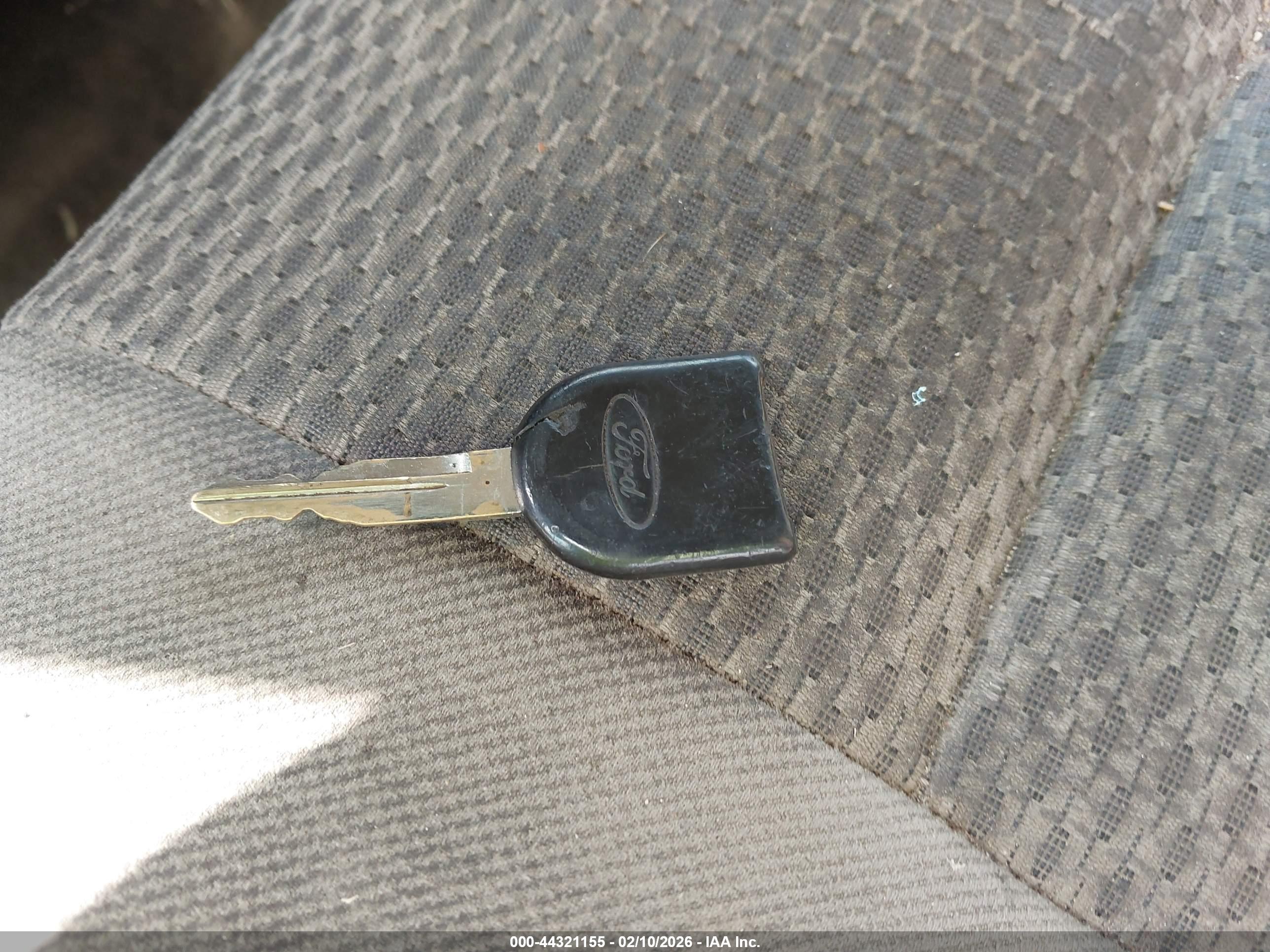FORD F-150 image 11