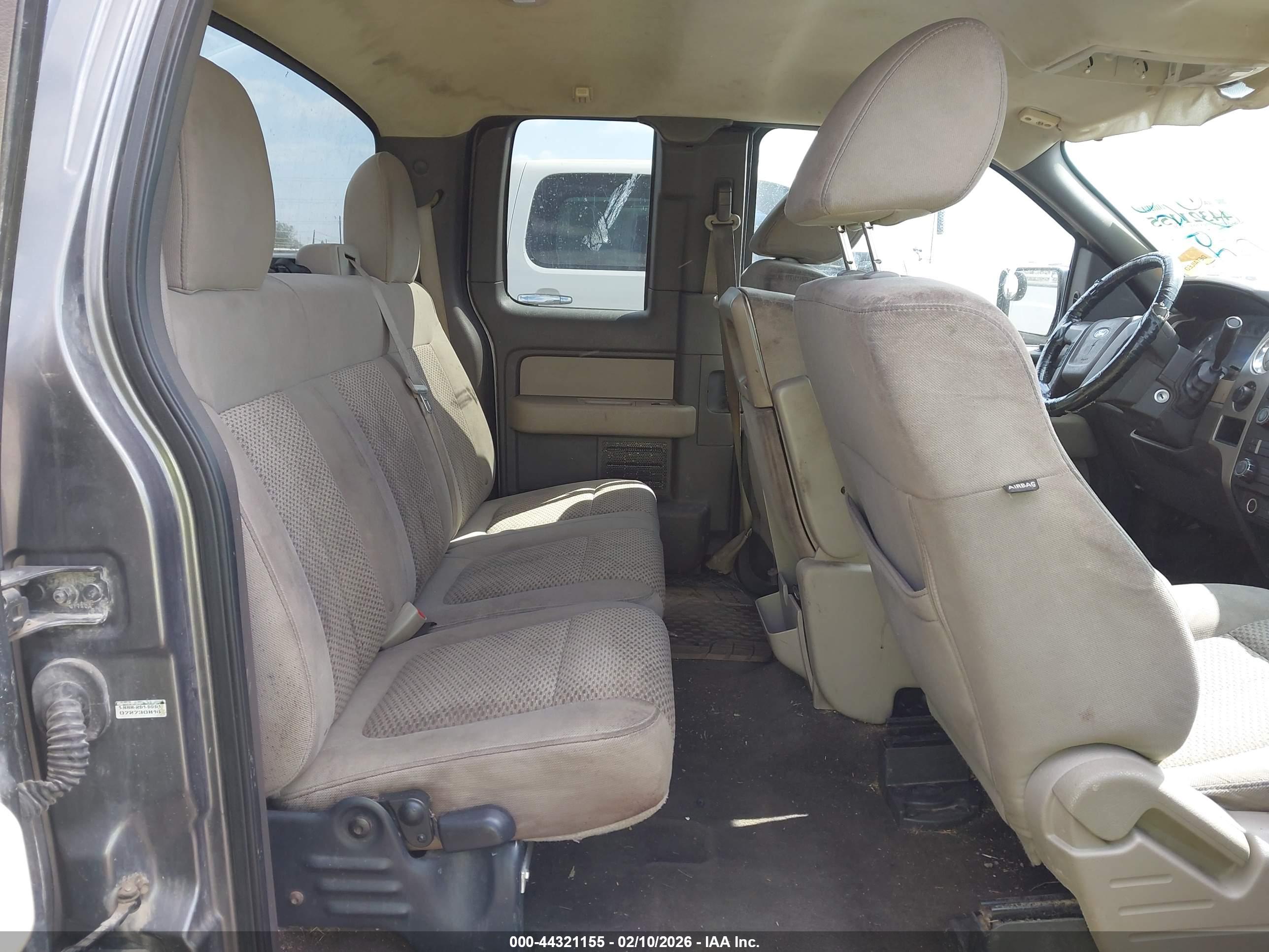 FORD F-150 image 8