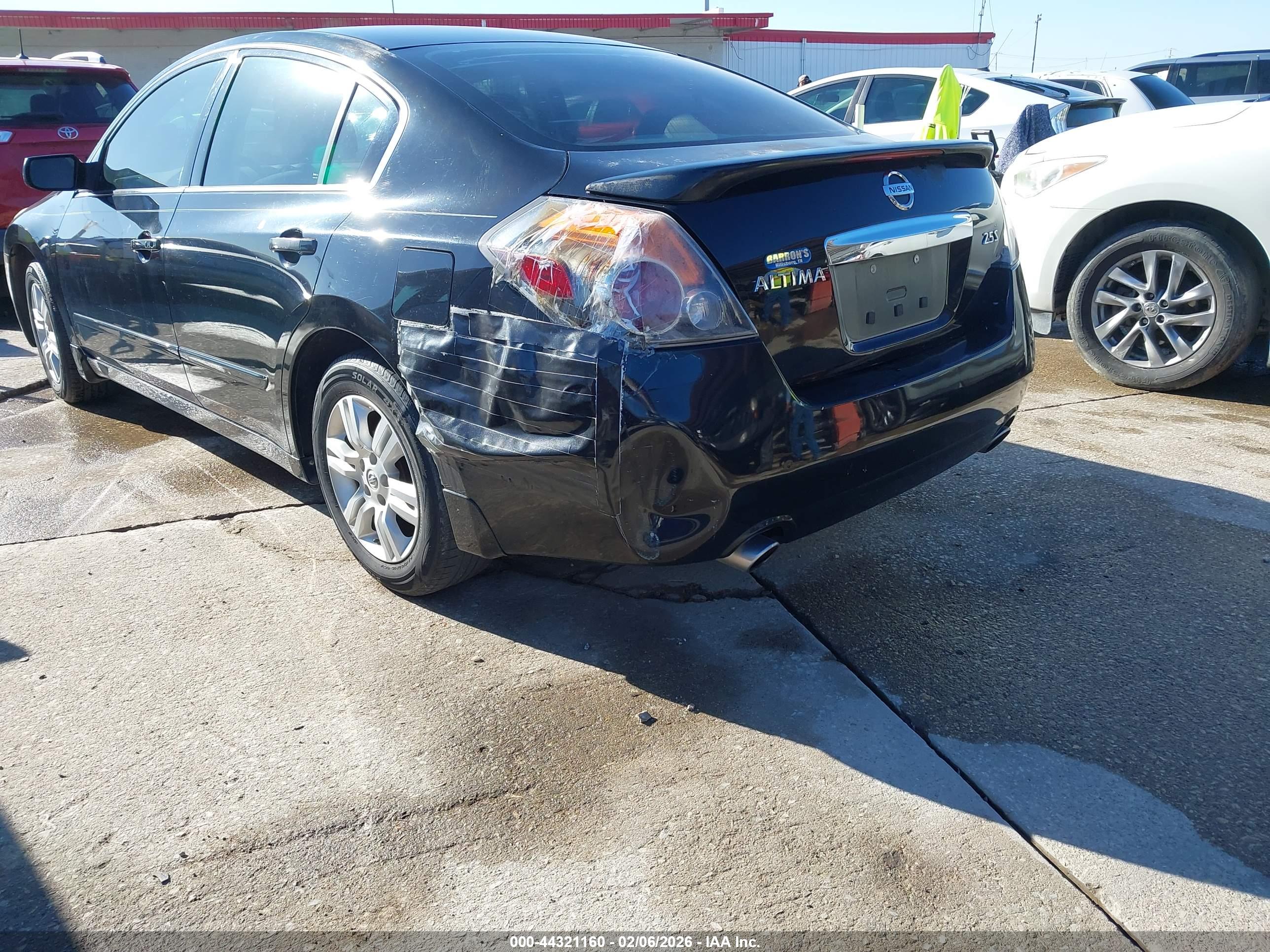NISSAN ALTIMA image 3