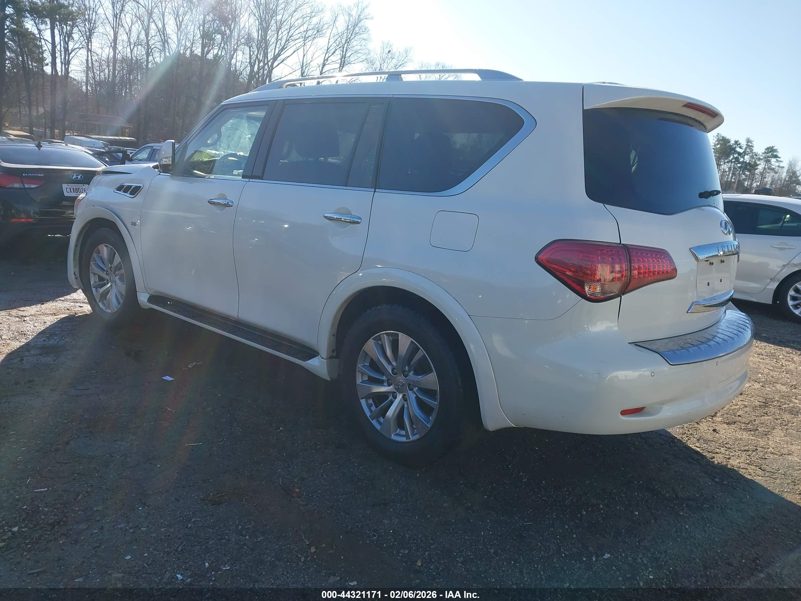 INFINITI QX80 image 3