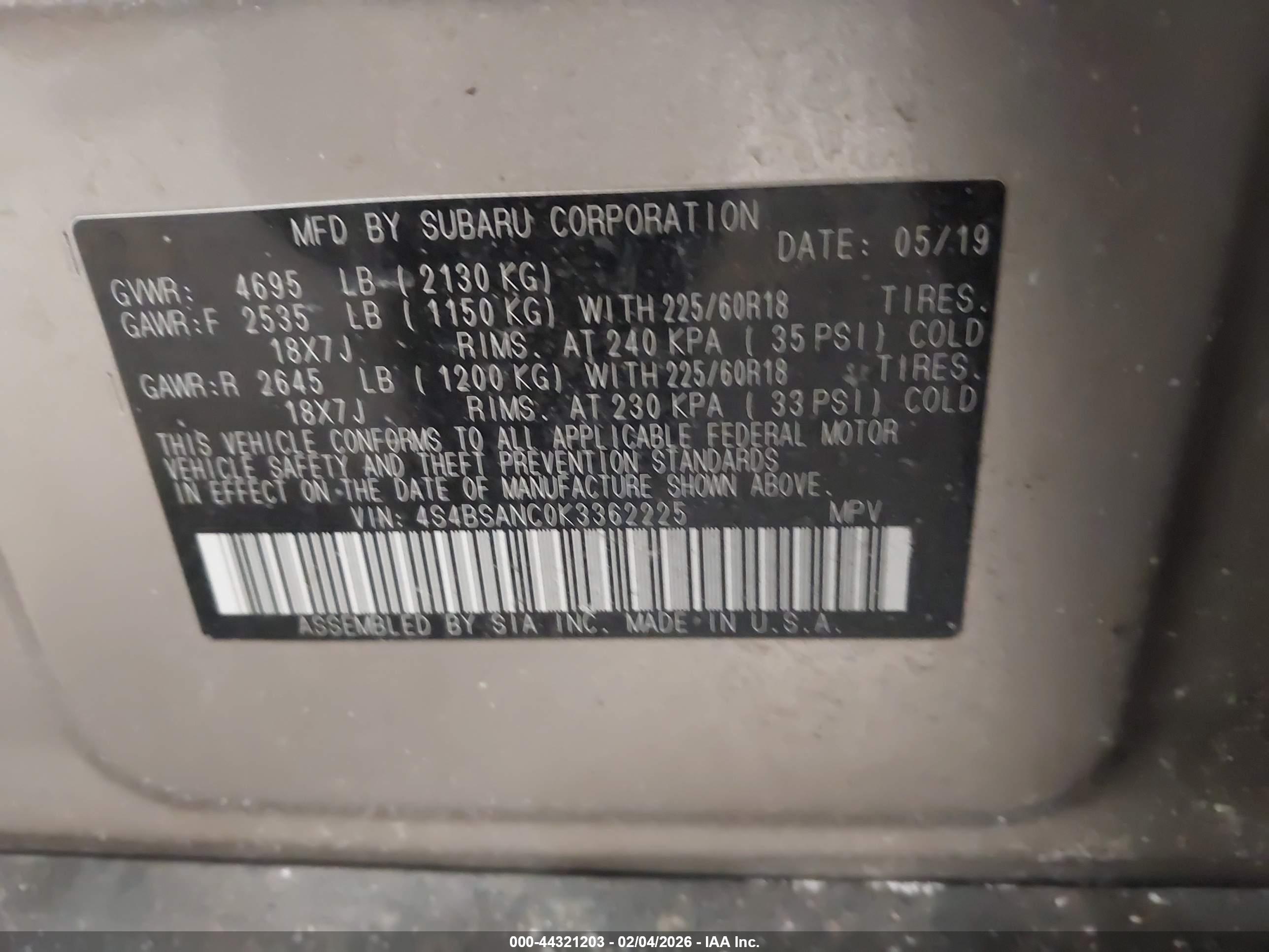 SUBARU OUTBACK image 9