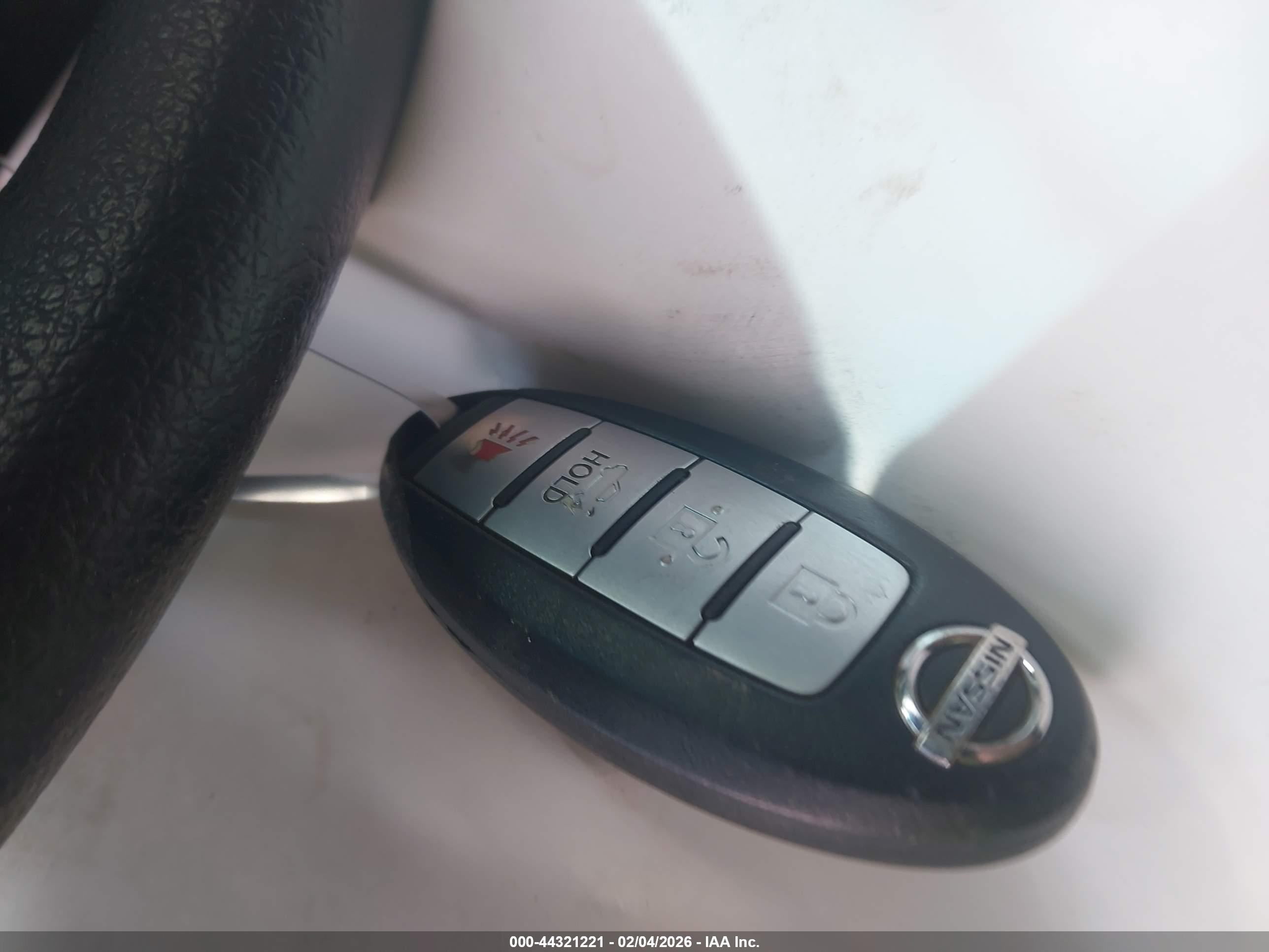 NISSAN ALTIMA image 11