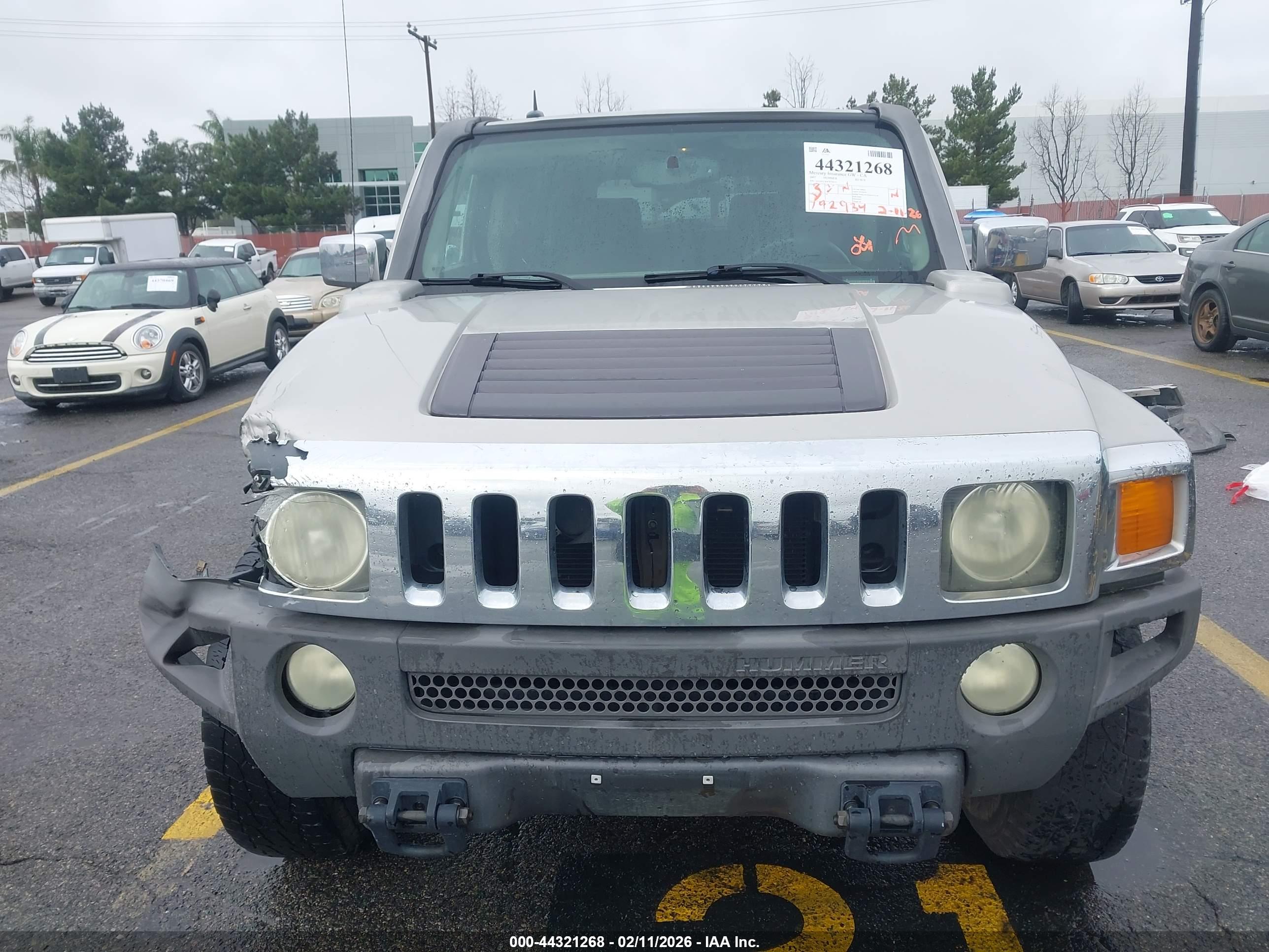 HUMMER H3 image 6