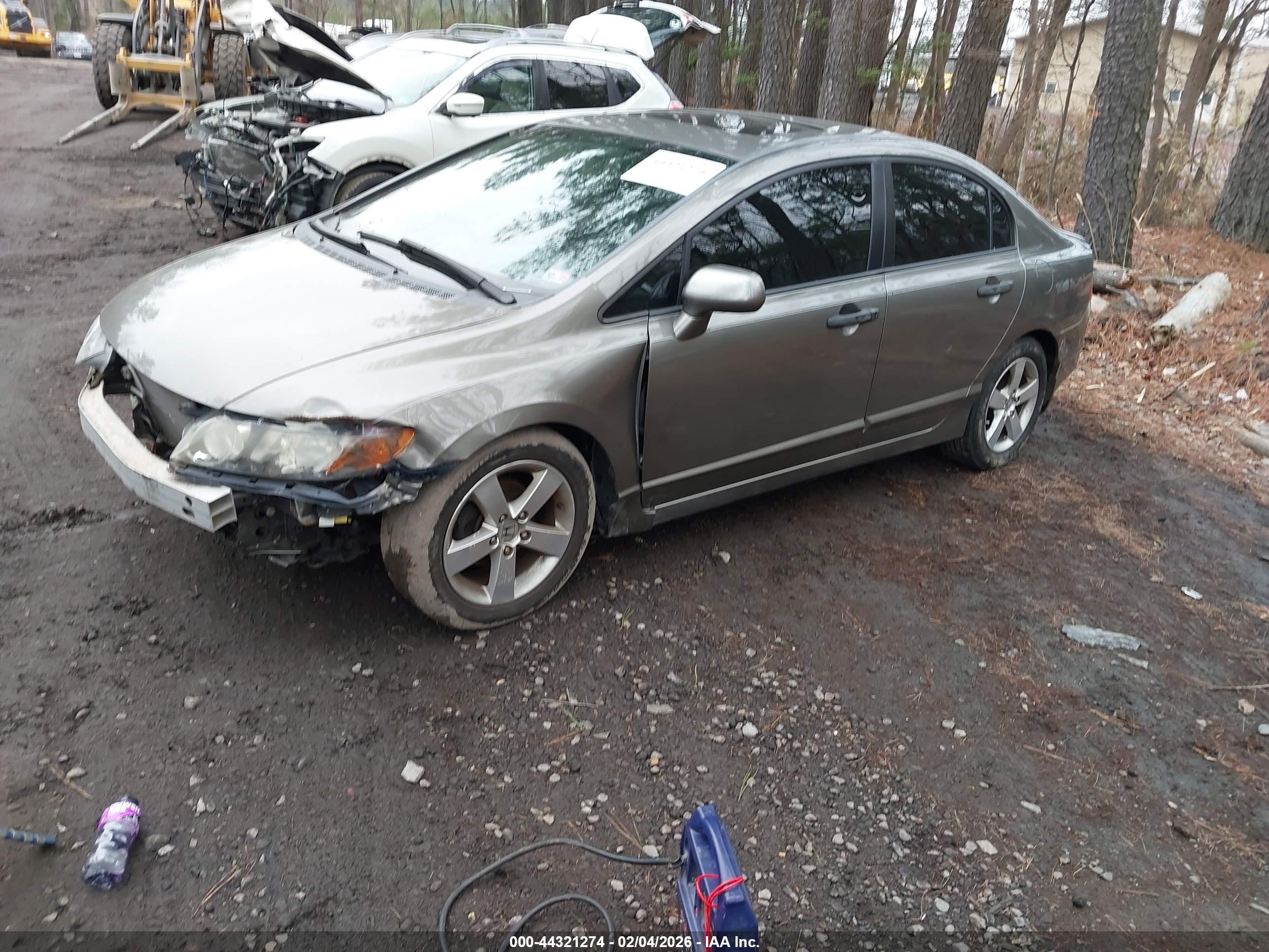 HONDA CIVIC image 2