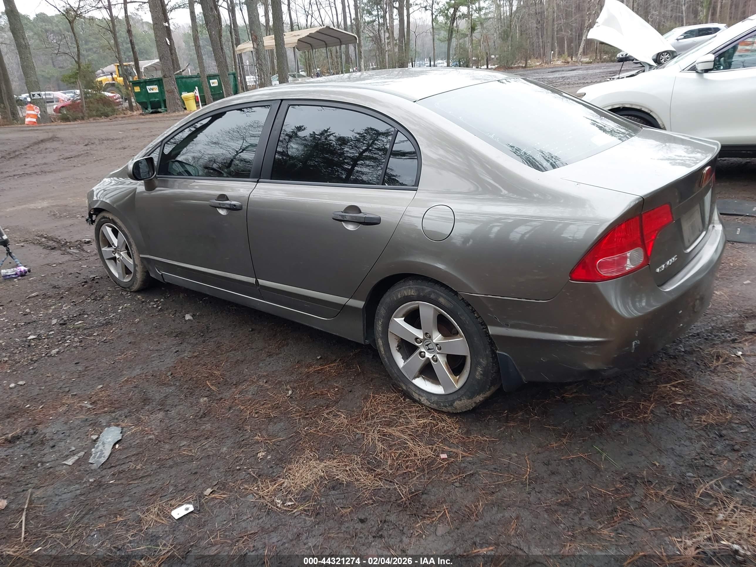HONDA CIVIC image 3
