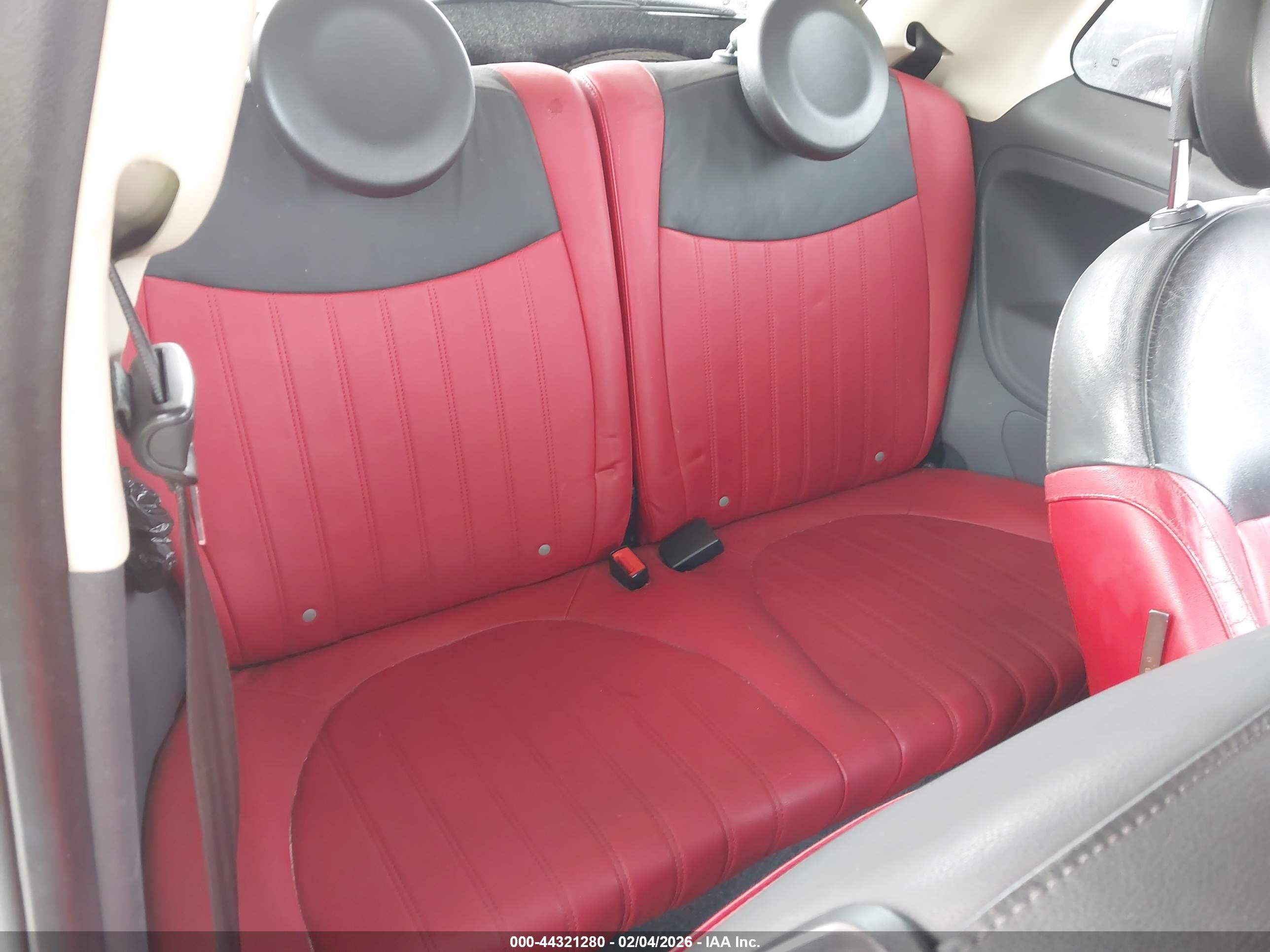 FIAT 500 image 8