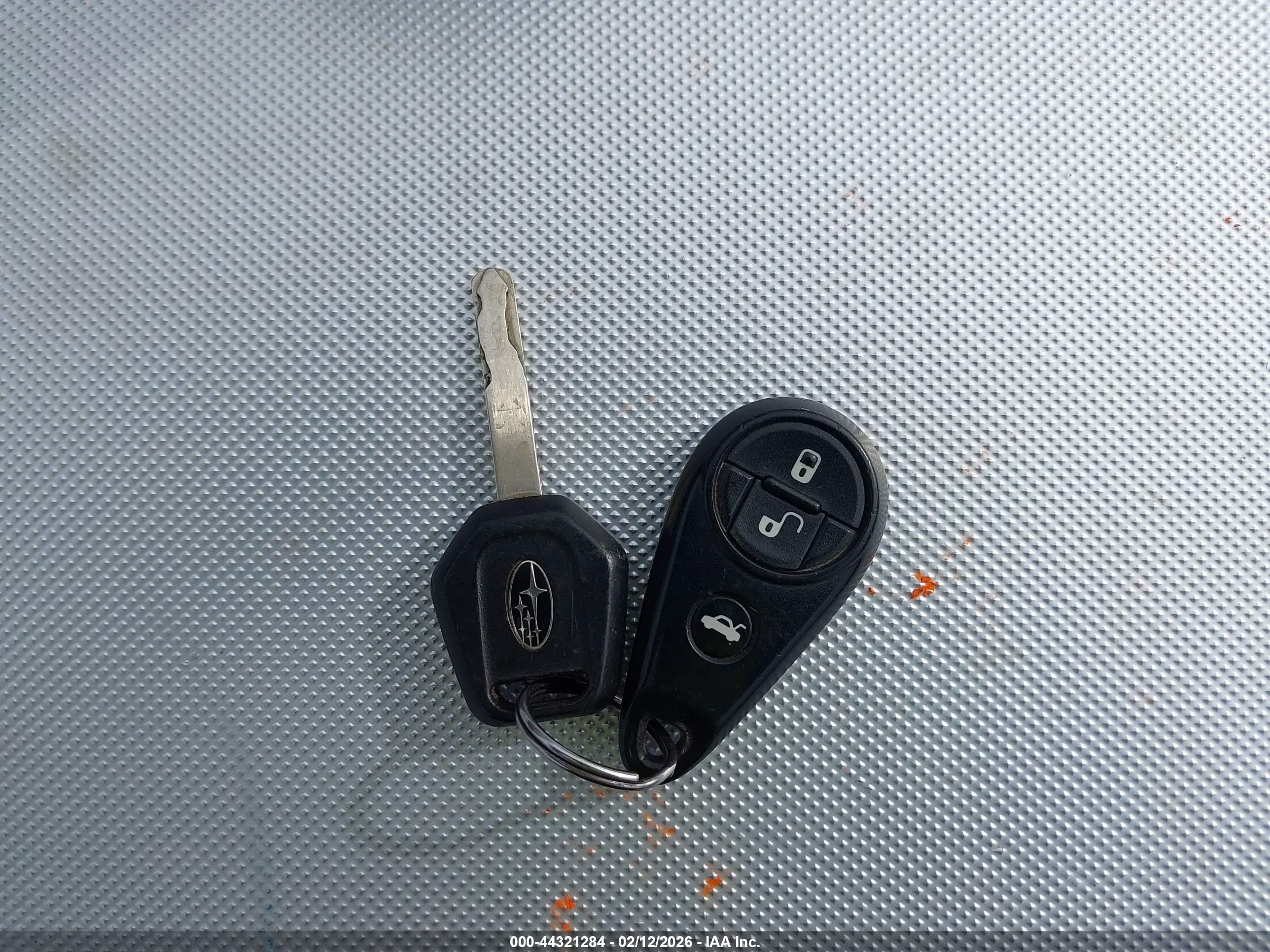 SUBARU FORESTER image 11