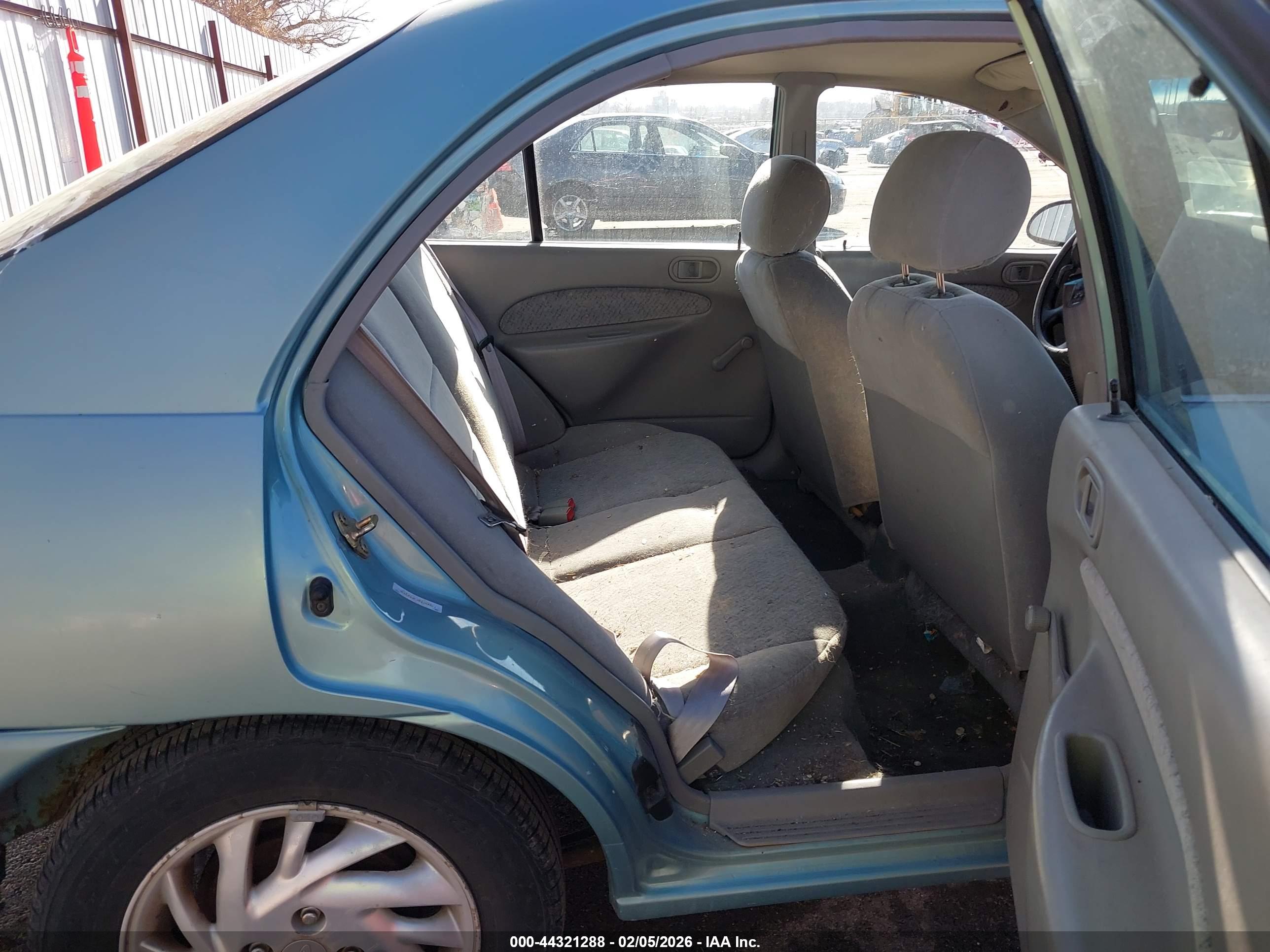 FORD ESCORT image 8