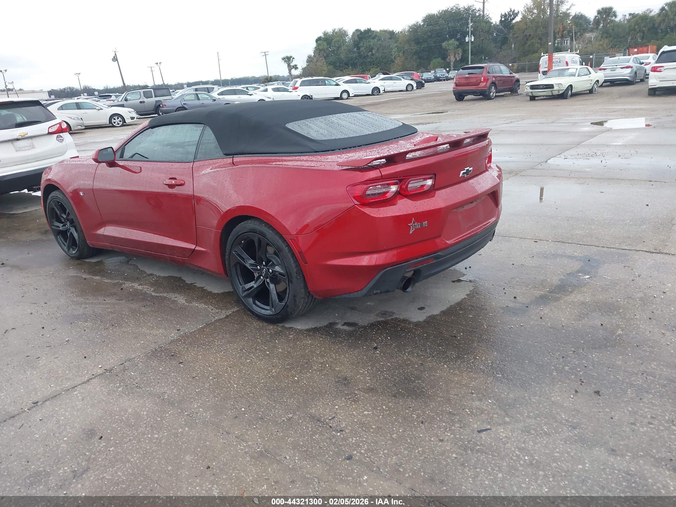 CHEVROLET CAMARO image 3
