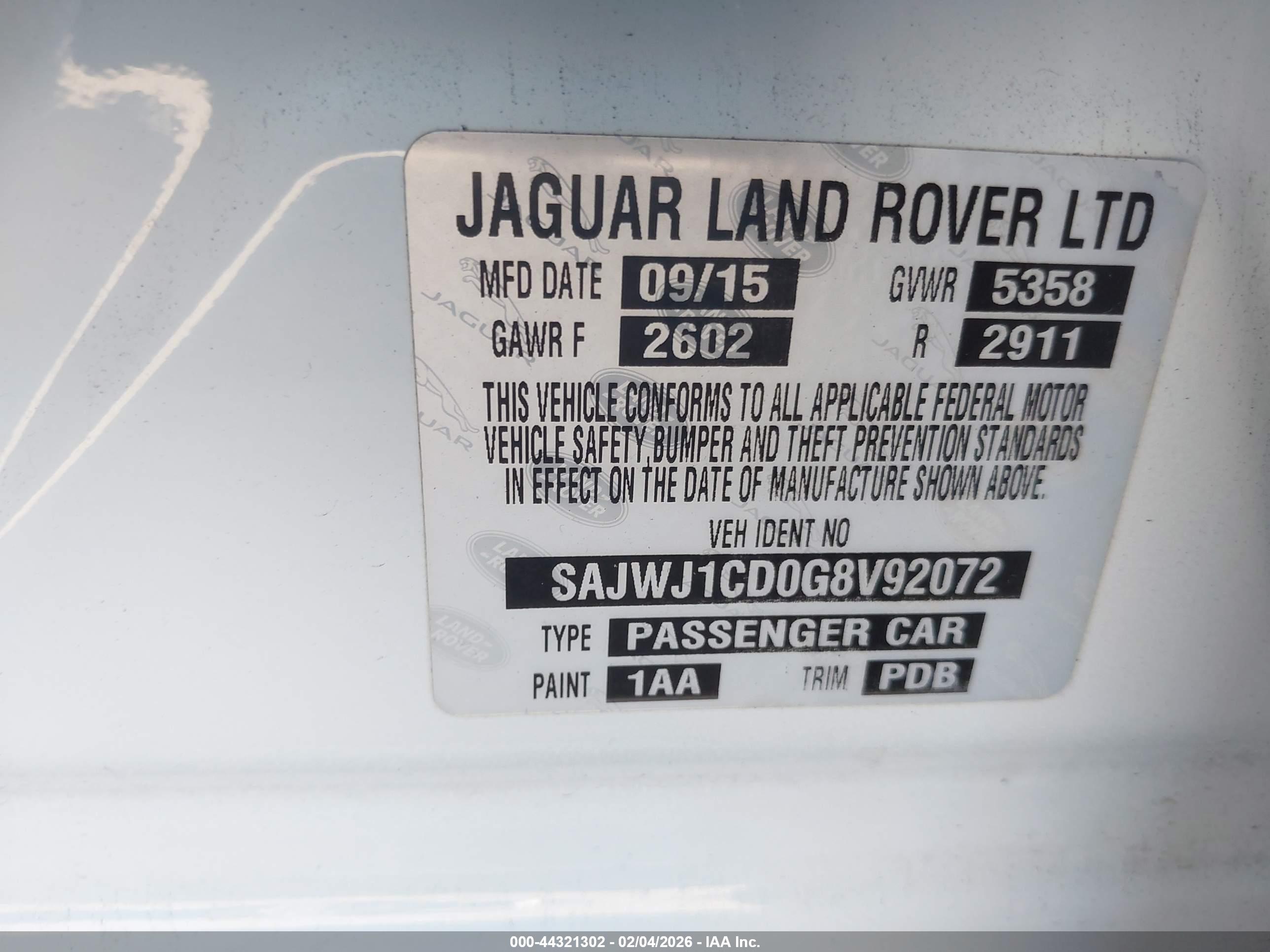 JAGUAR XJ image 9