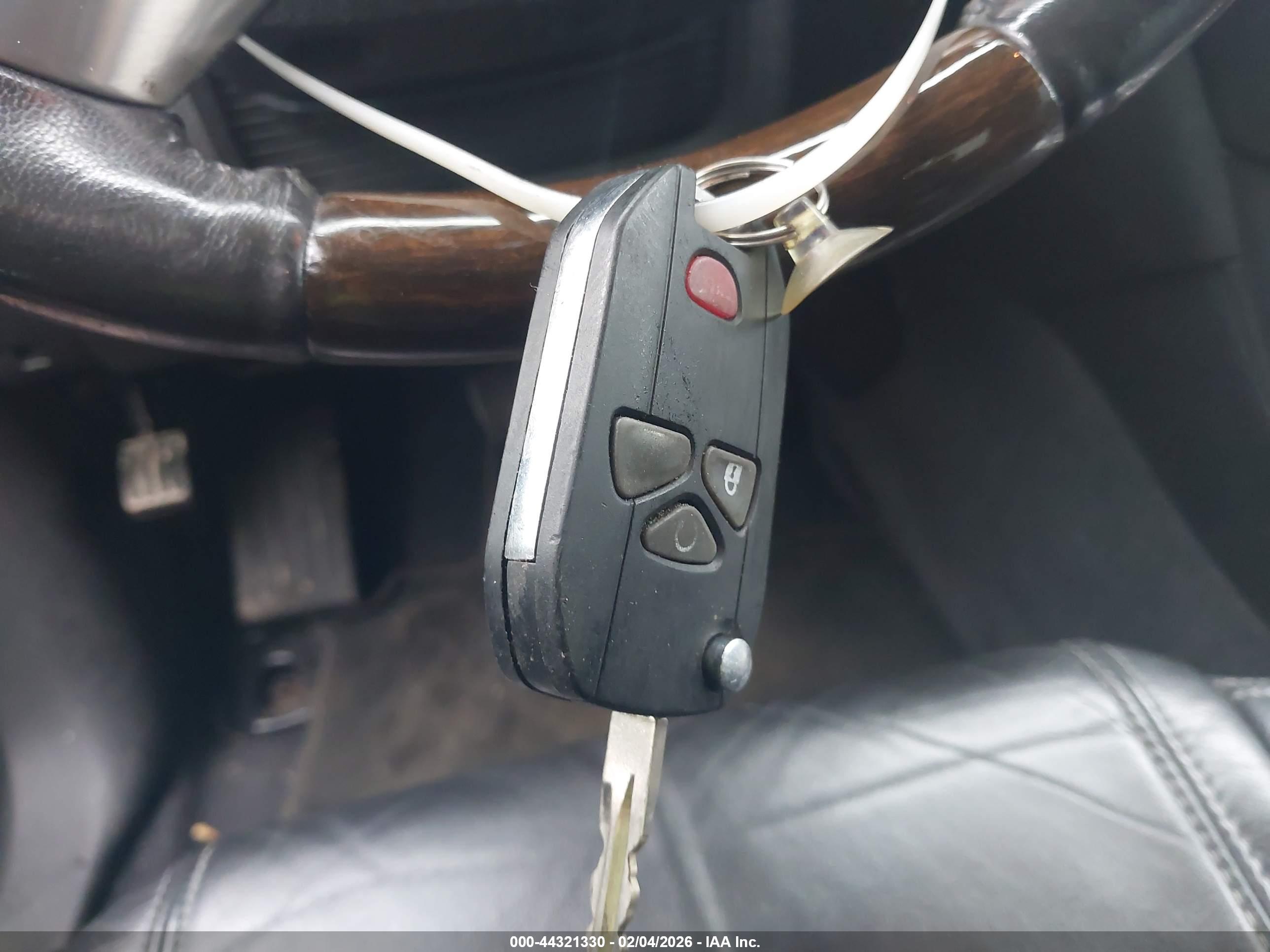 GMC ACADIA image 11