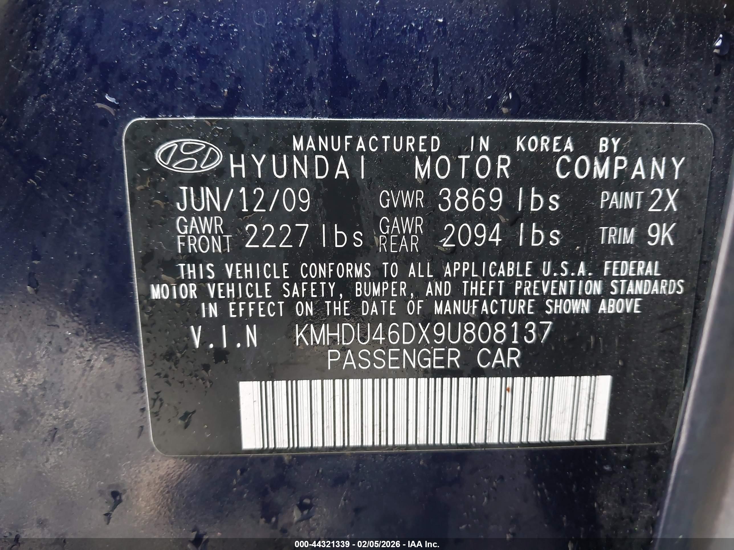 HYUNDAI ELANTRA image 9
