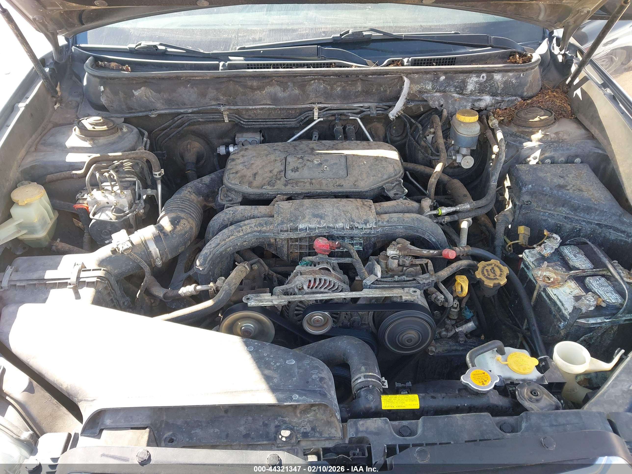 SUBARU OUTBACK image 10