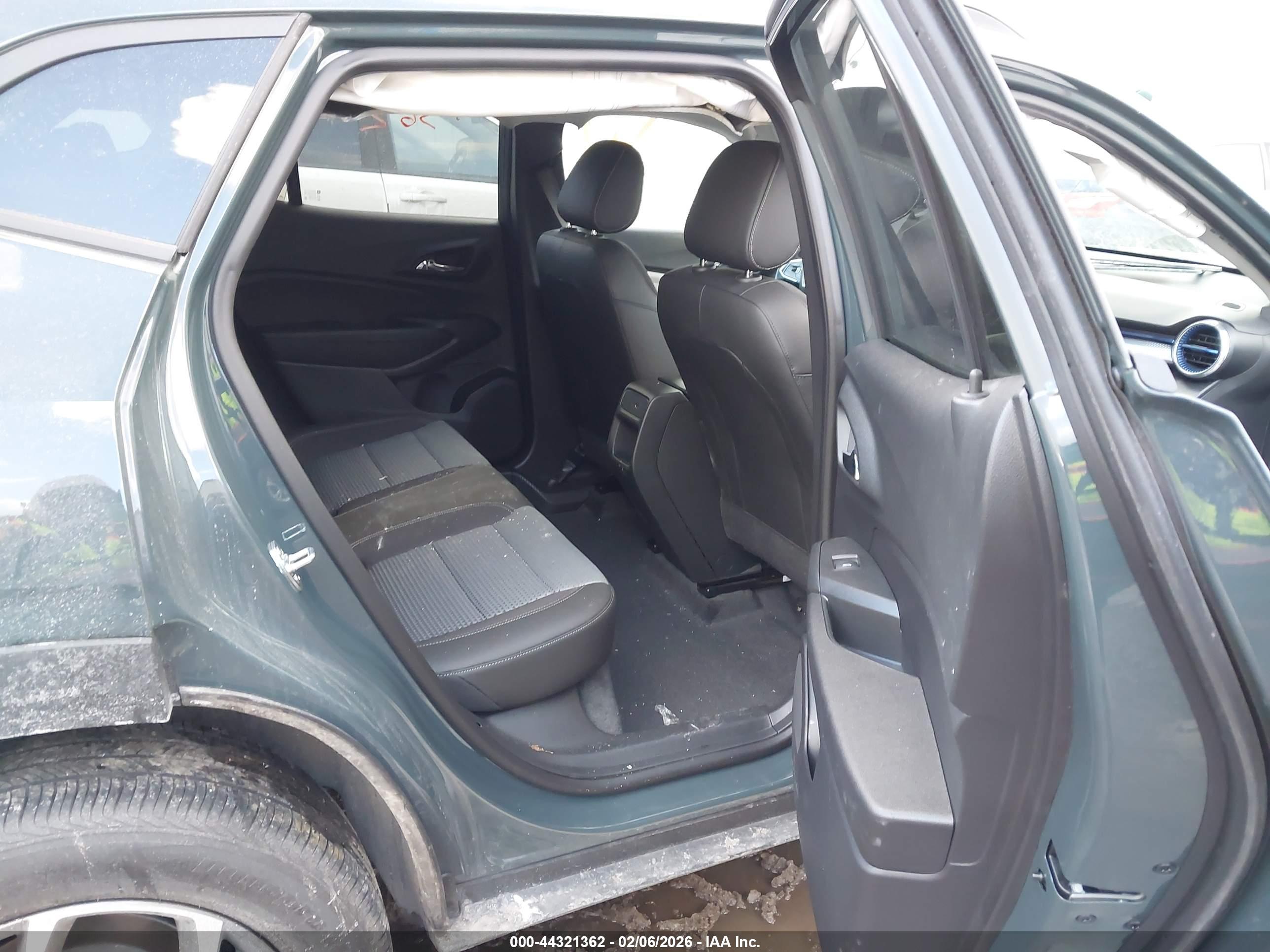 CHEVROLET TRAX image 8