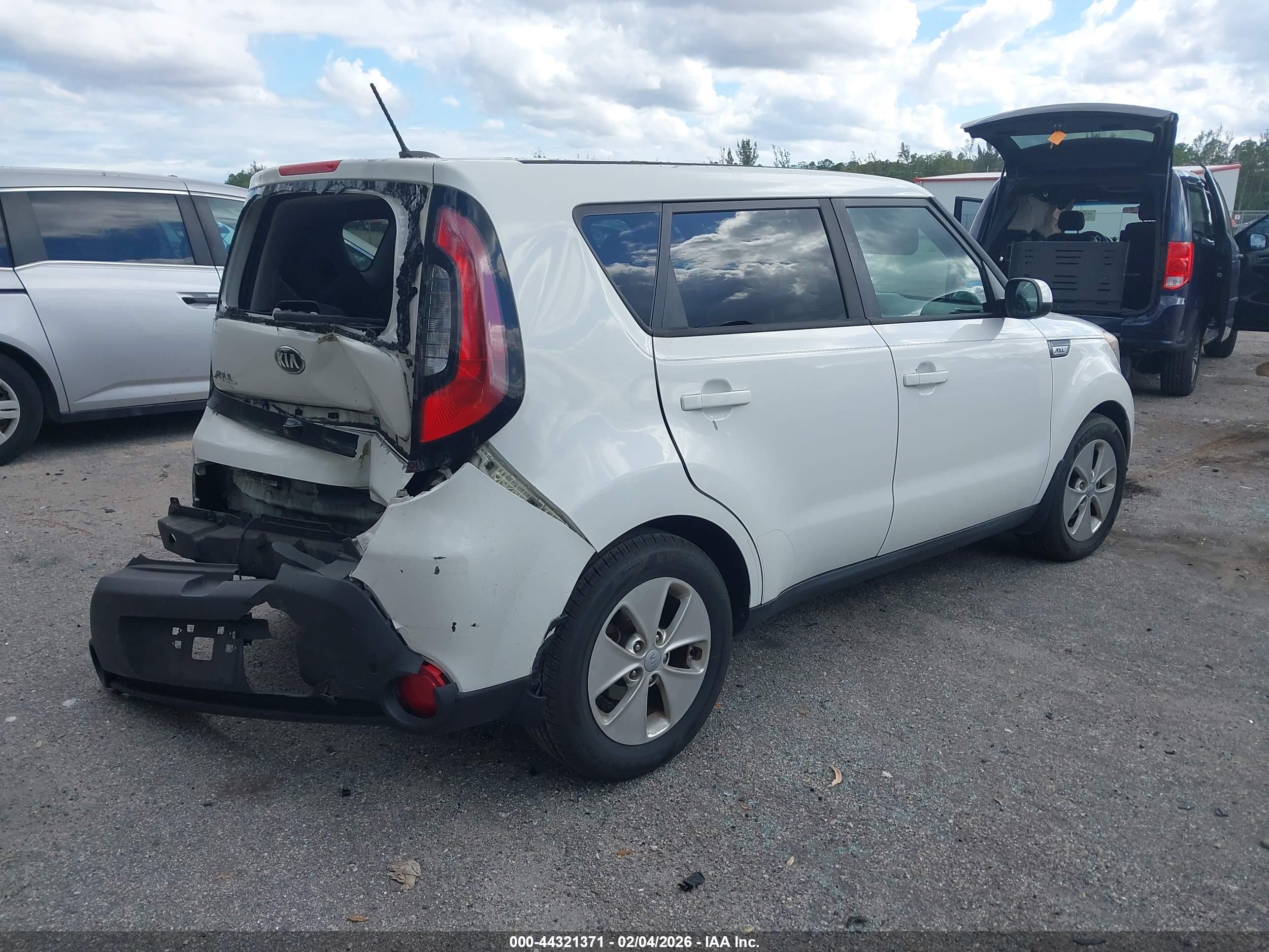 KIA SOUL image 4