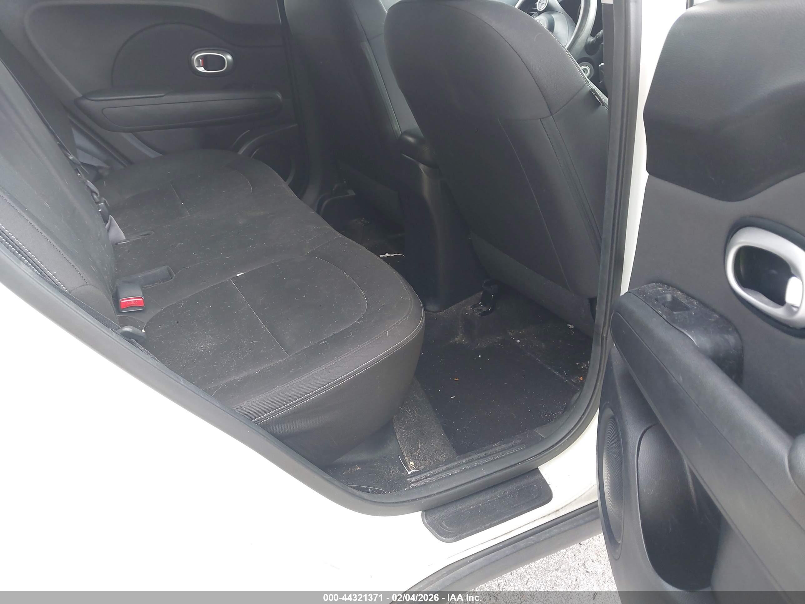 KIA SOUL image 8