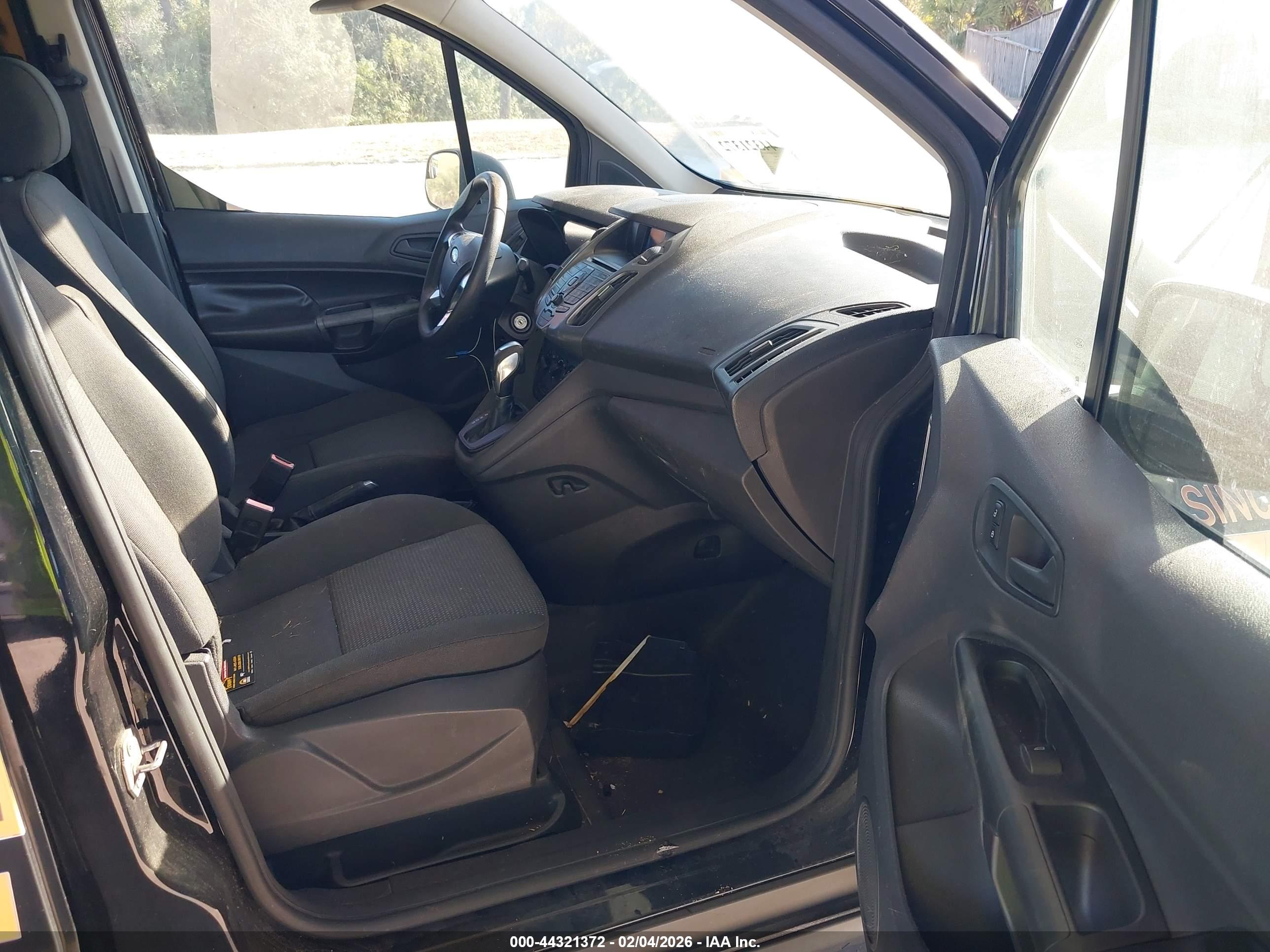 FORD TRANSIT image 5