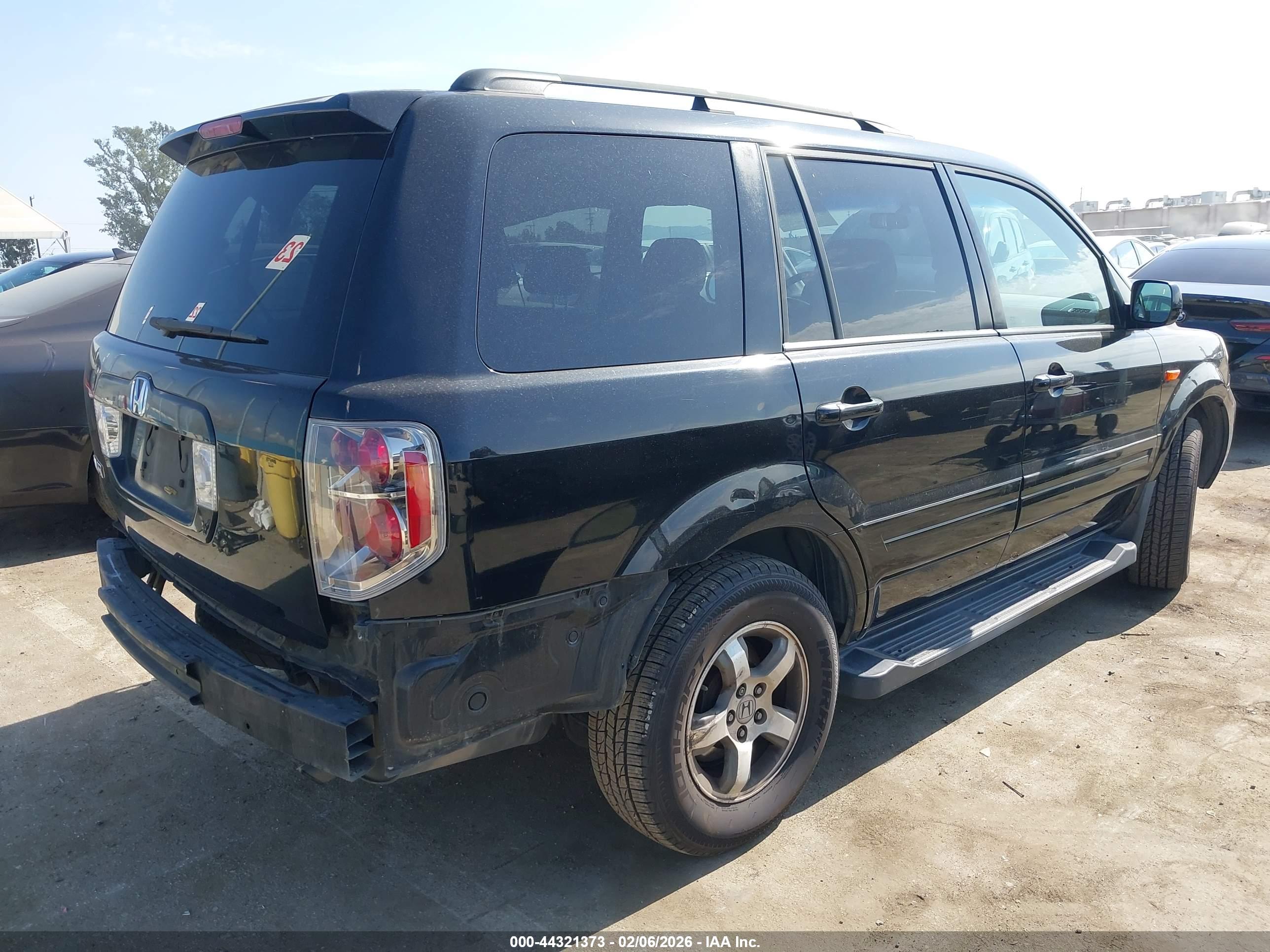 HONDA PILOT image 4
