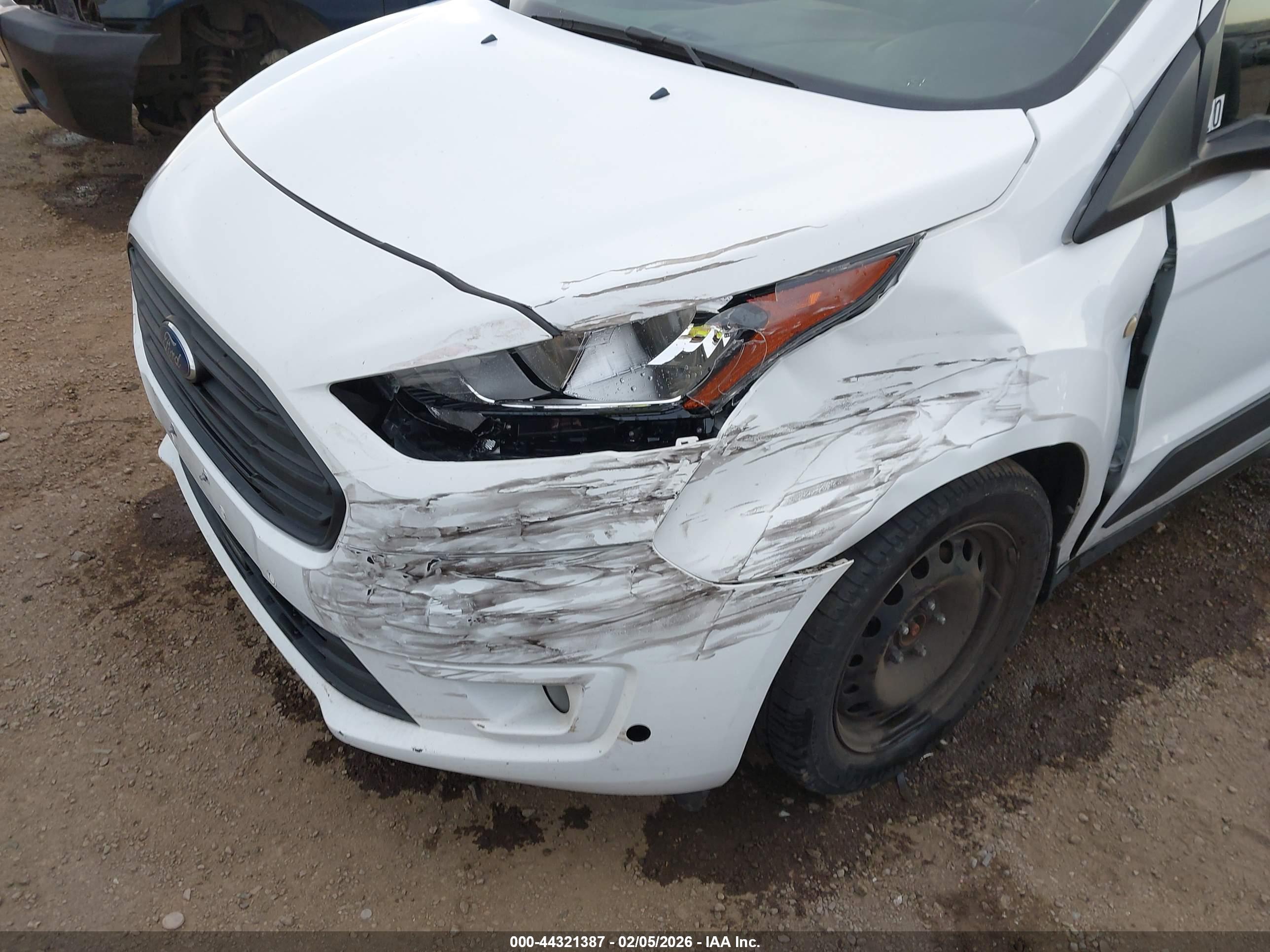 FORD TRANSIT image 6