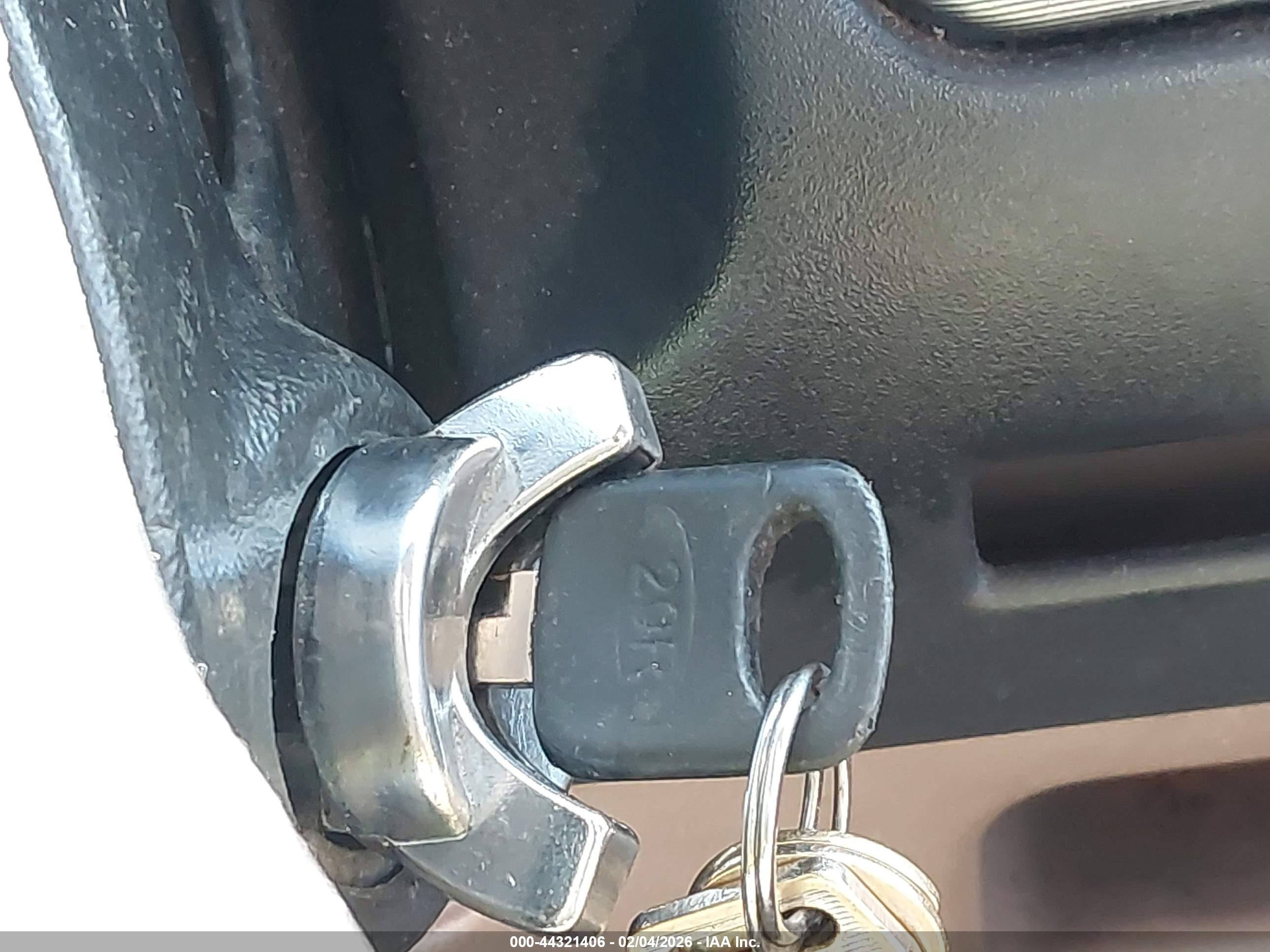FORD F150 image 11
