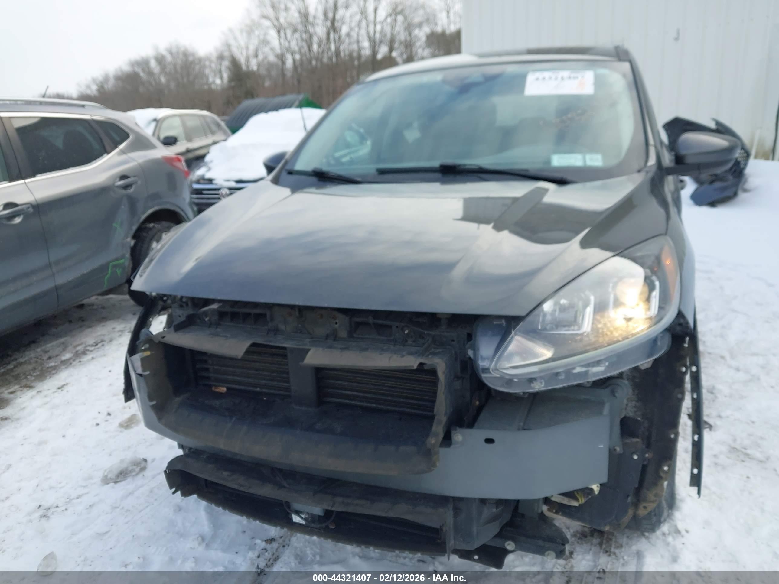 FORD ESCAPE image 6