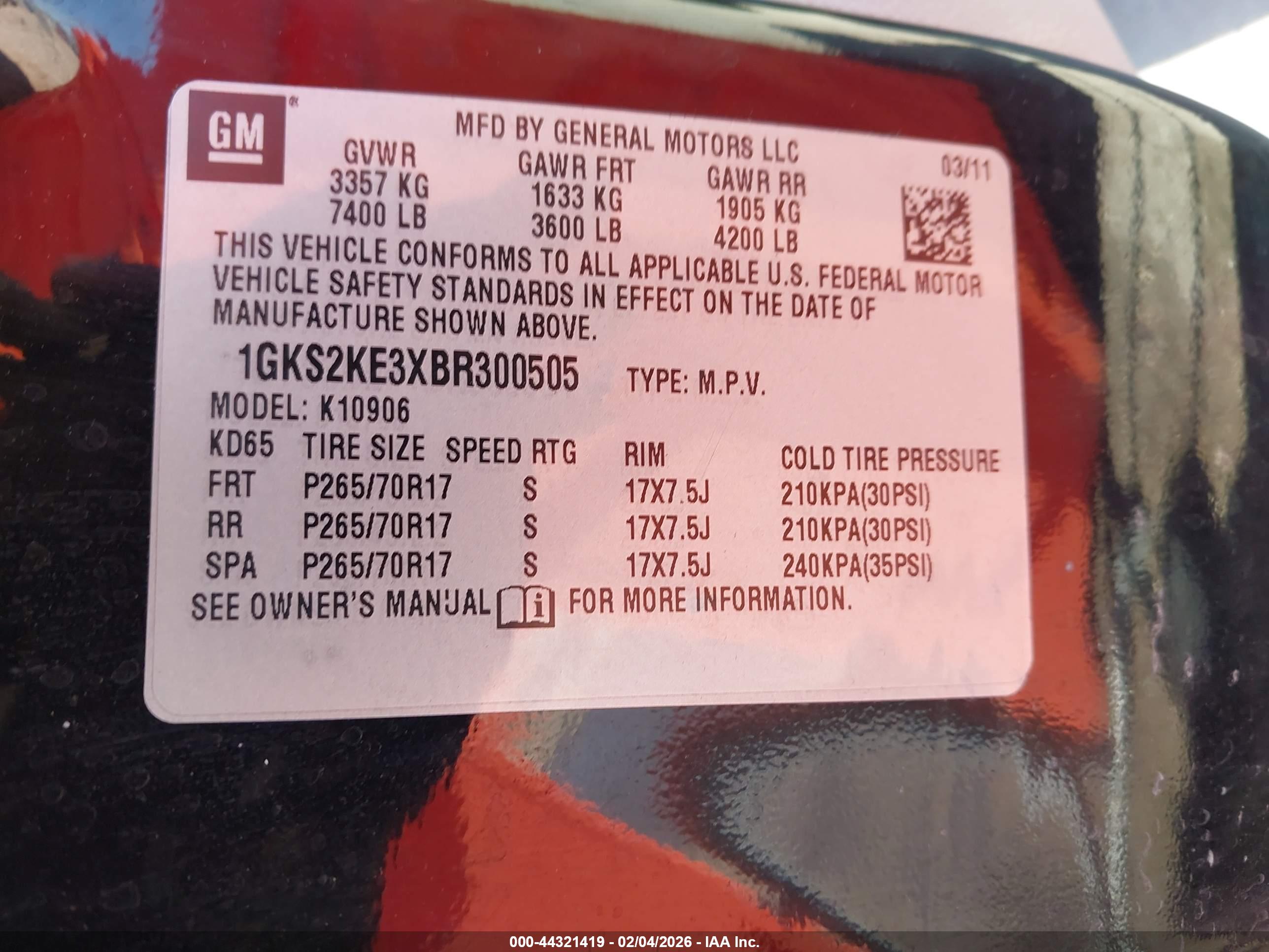 GMC YUKON image 9