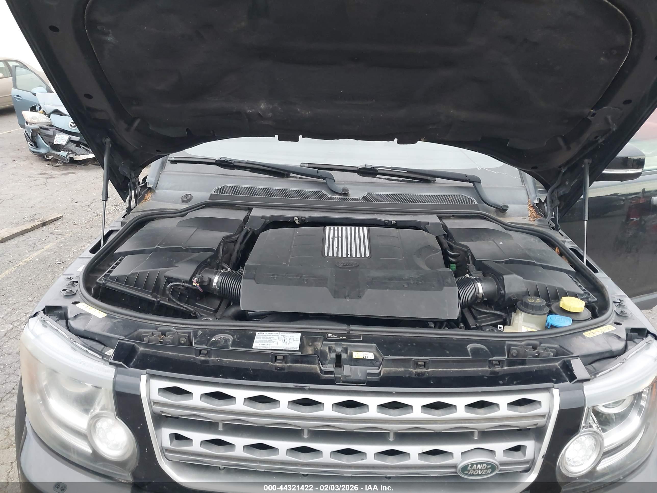 LAND ROVER image 10