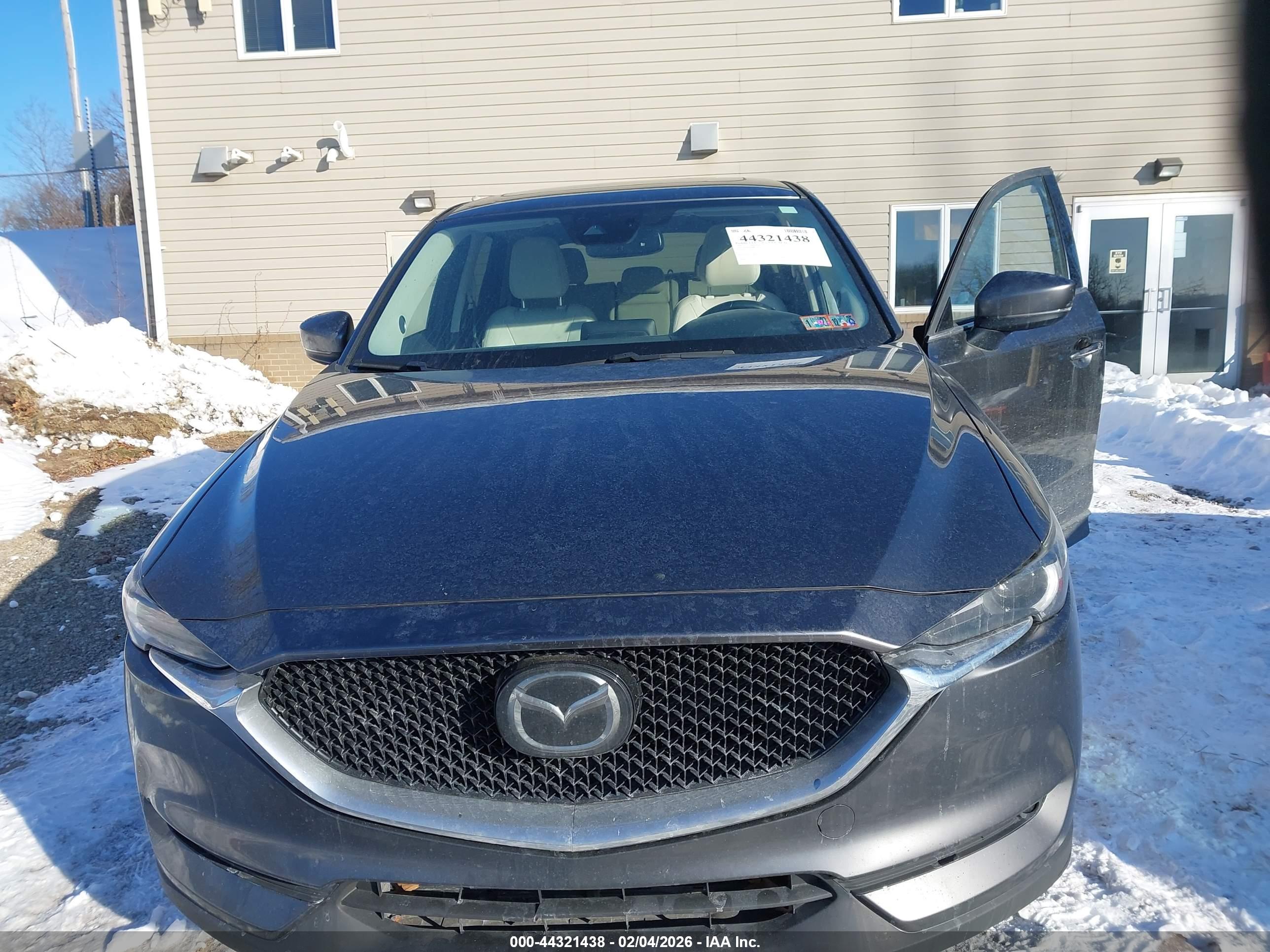 MAZDA CX-5 image 6