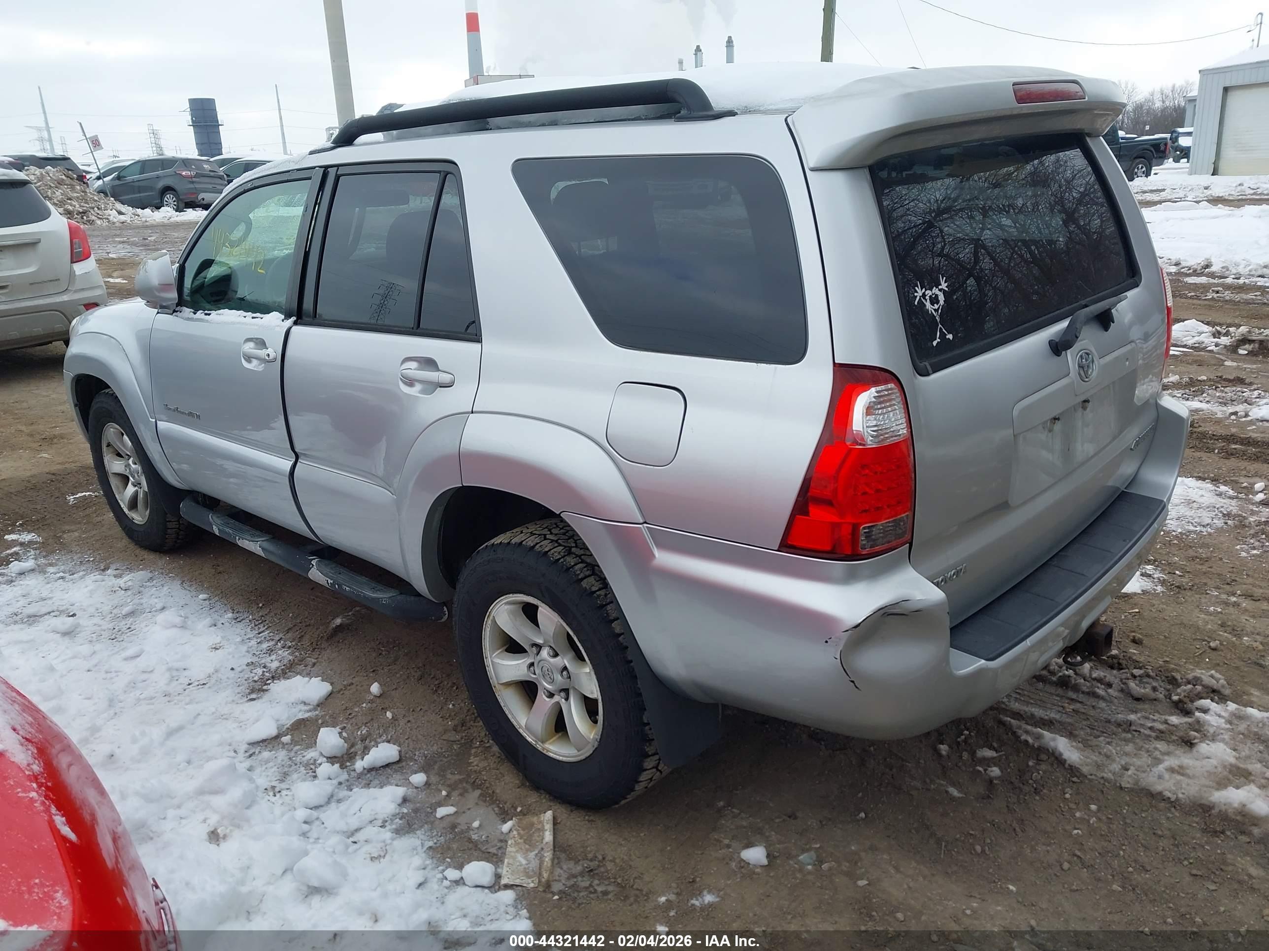 TOYOTA 4RUNNER image 3